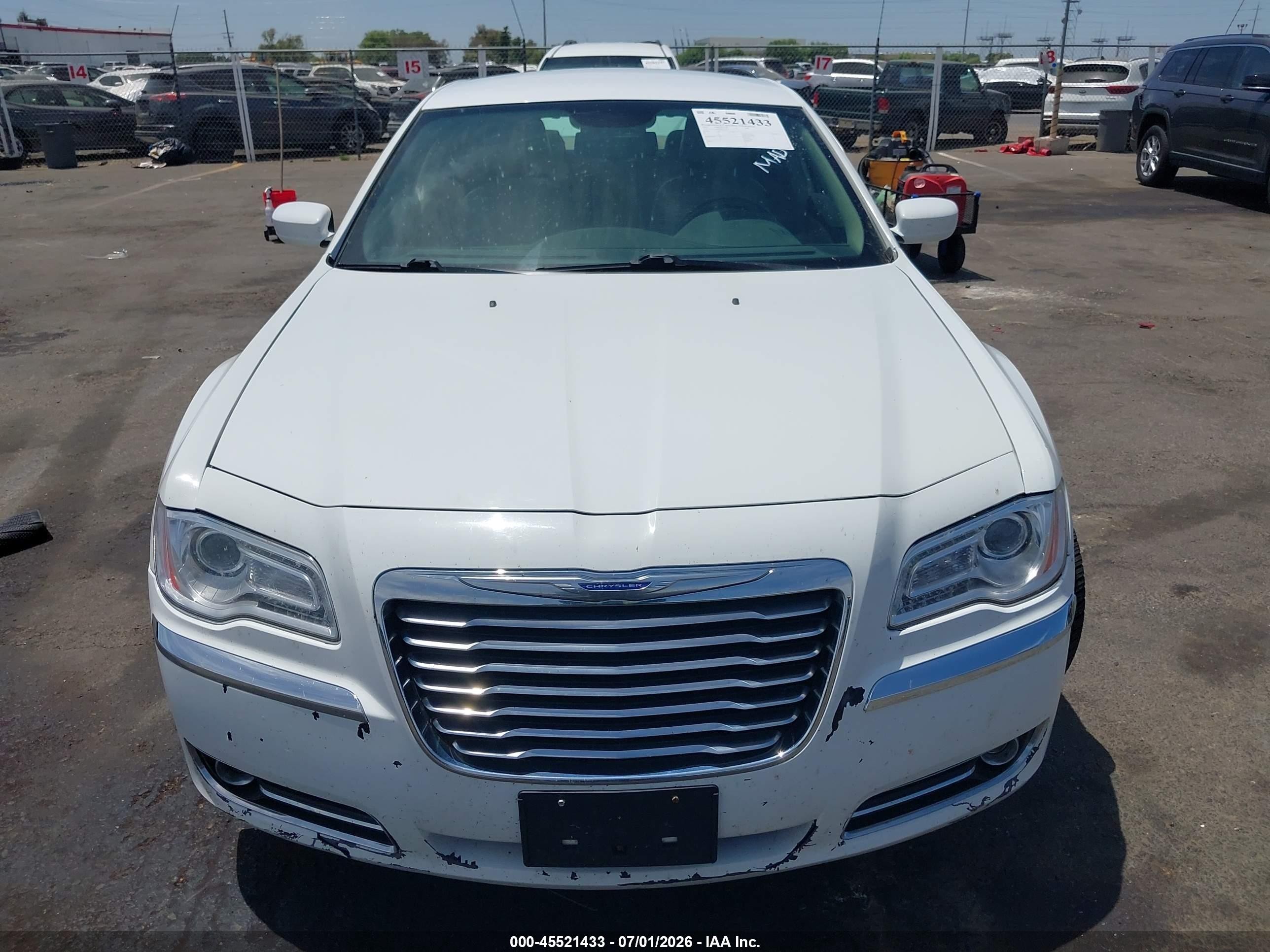 2013 Chrysler 300 Motown White vin: 2C3CCARG0DH533479