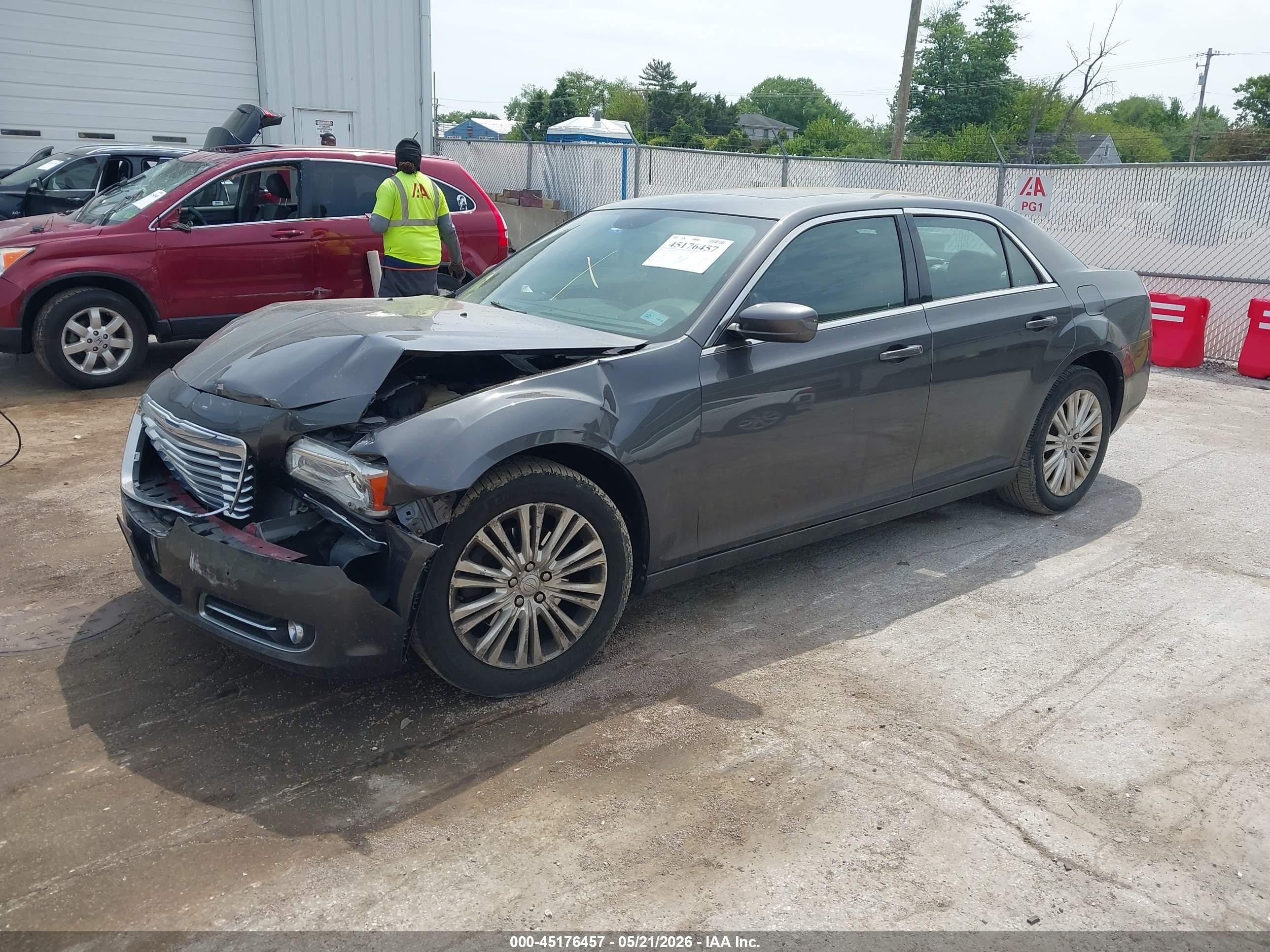 2013 Chrysler 300 Motown Black vin: 2C3CCARG0DH592192