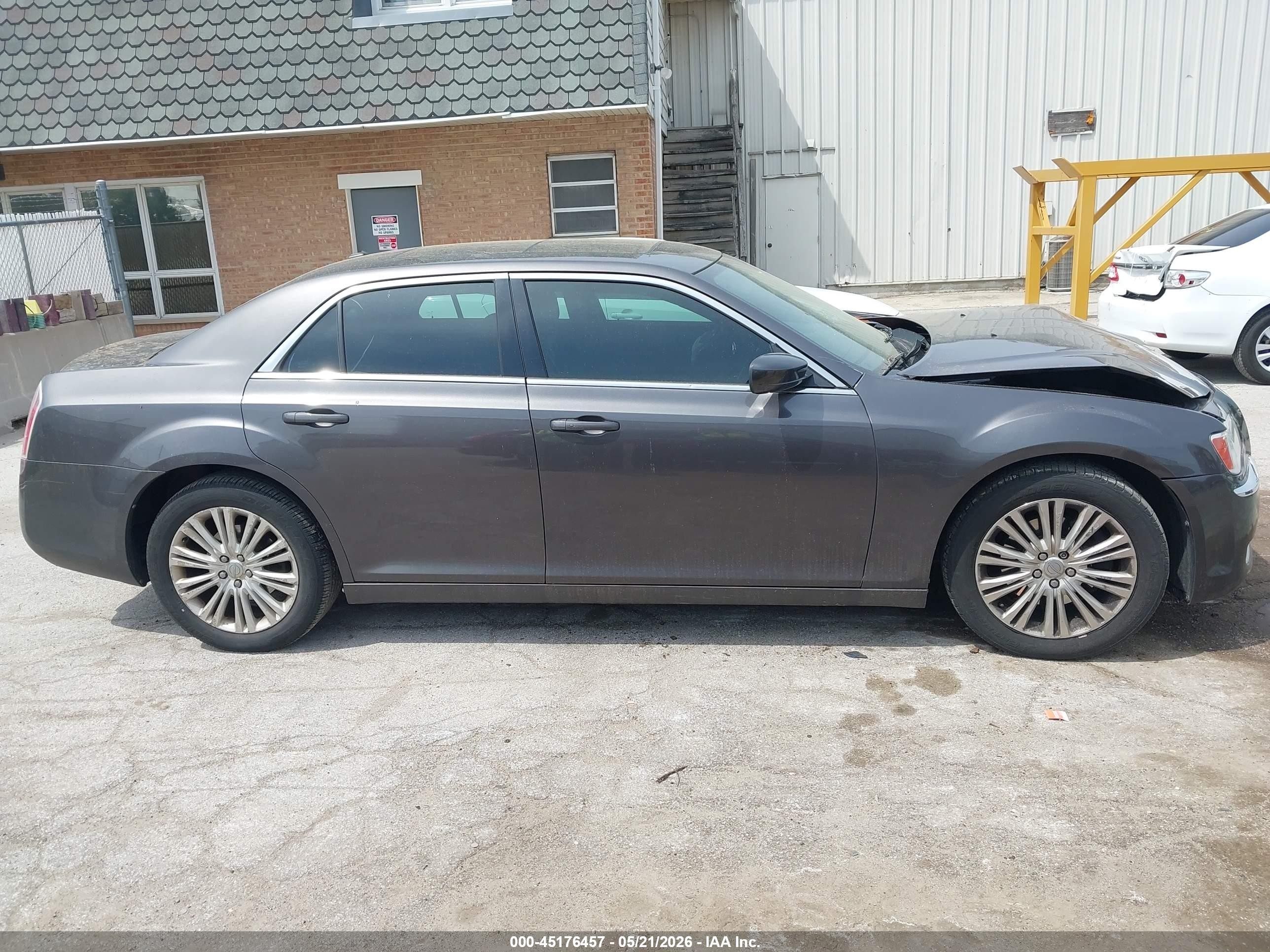 2013 Chrysler 300 Motown Black vin: 2C3CCARG0DH592192