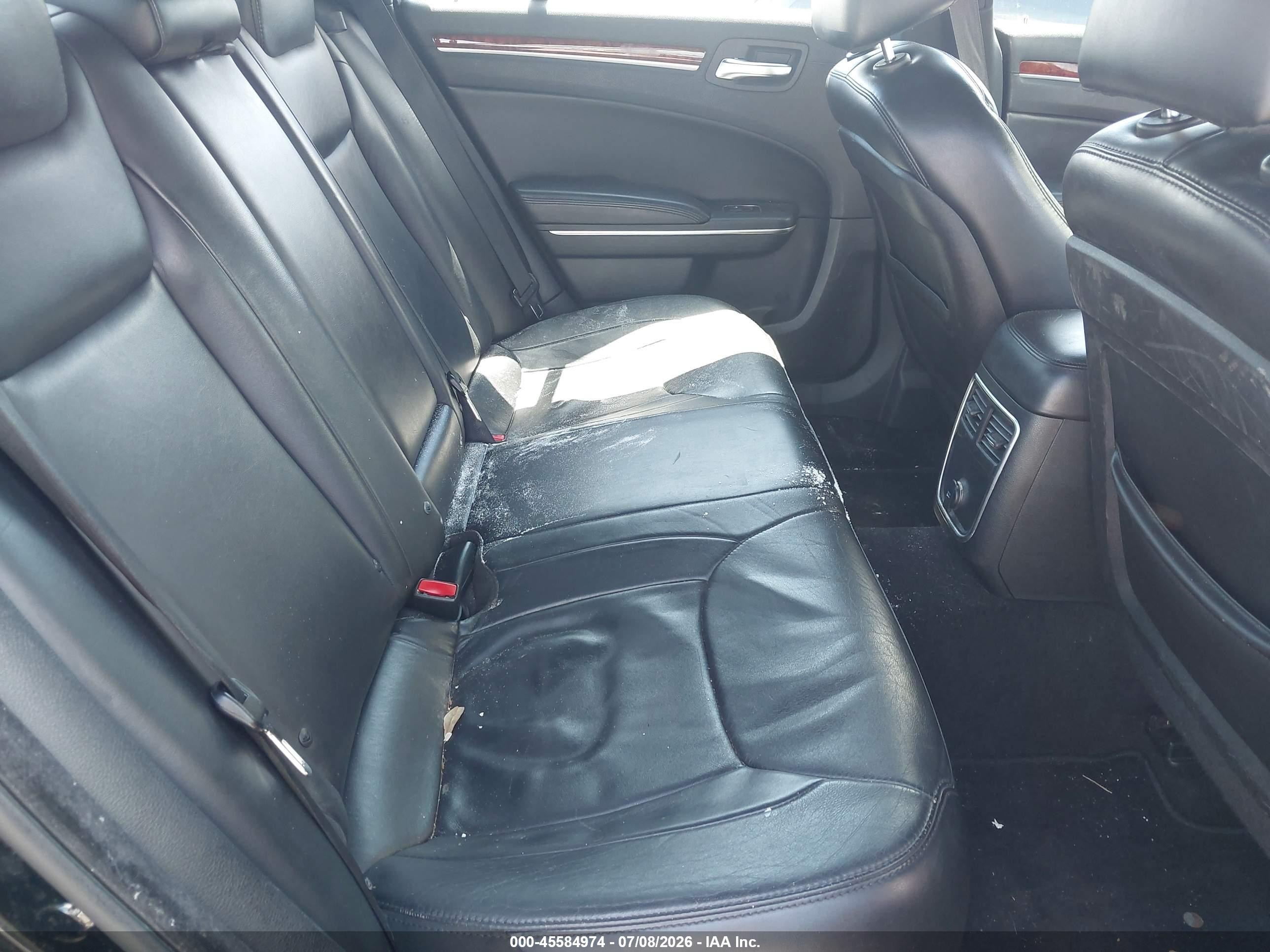 2014 Chrysler 300   Black vin: 2C3CCARG0EH341903