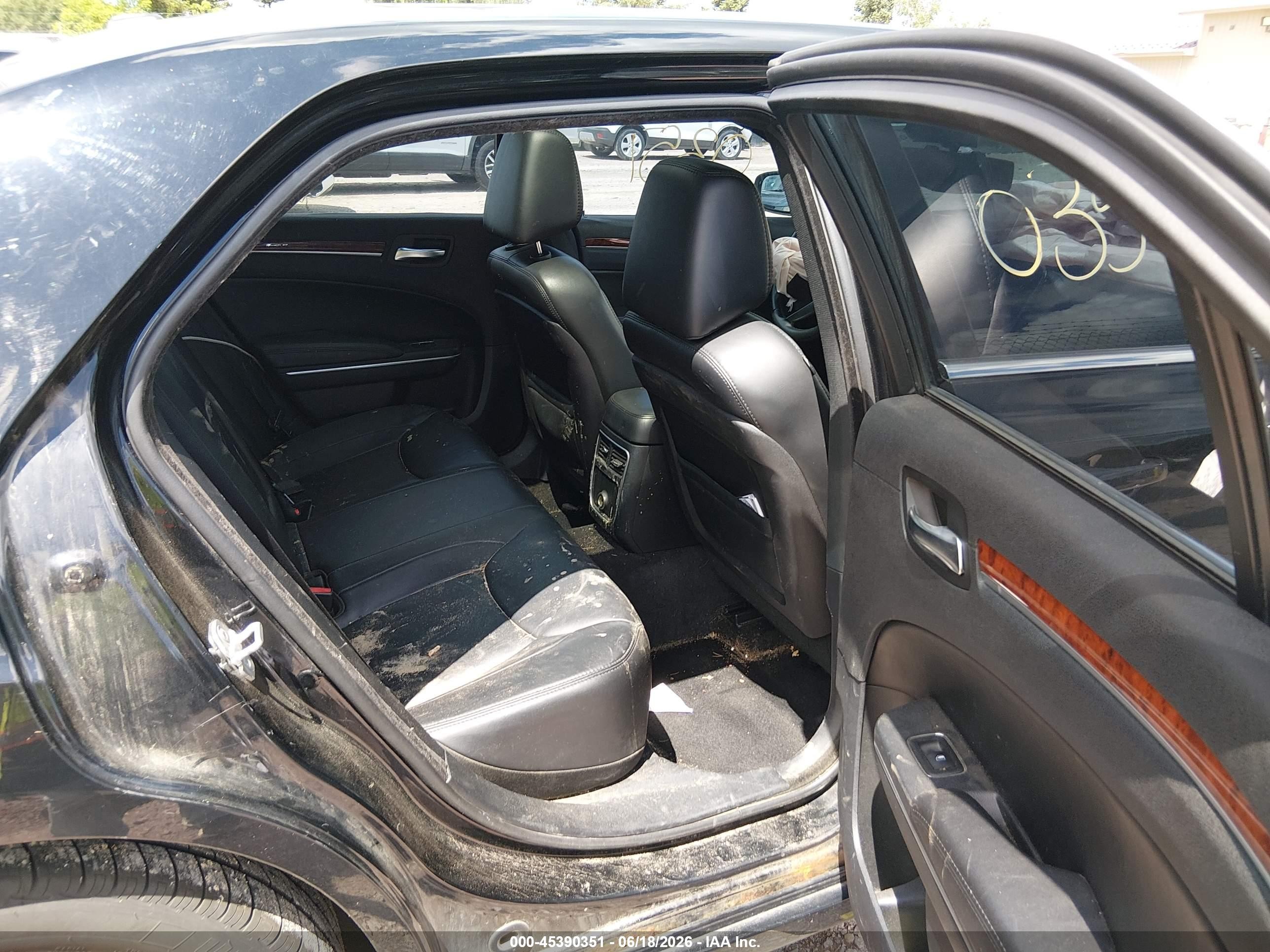 2013 Chrysler 300 Motown Black vin: 2C3CCARG1DH577958