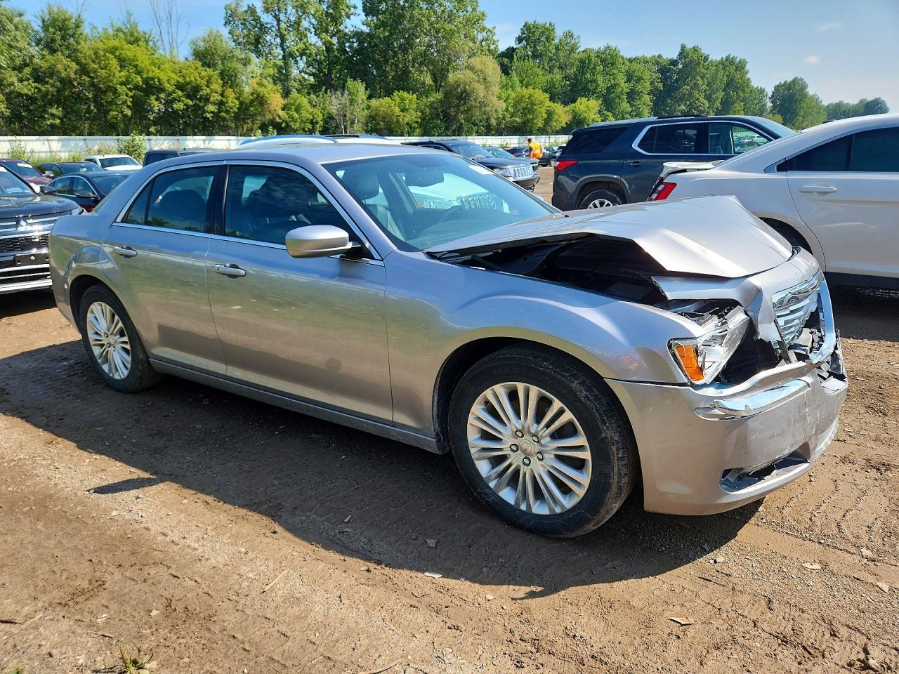 2013 Chrysler 300 Silver vin: 2C3CCARG1DH604334