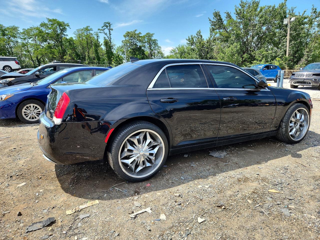 2015 Chrysler 300 Limited Black vin: 2C3CCARG1FH923221