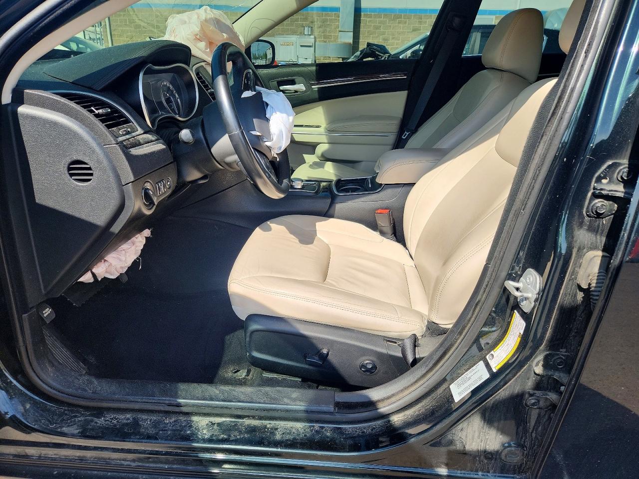 2016 Chrysler 300 Limited Green vin: 2C3CCARG1GH321324