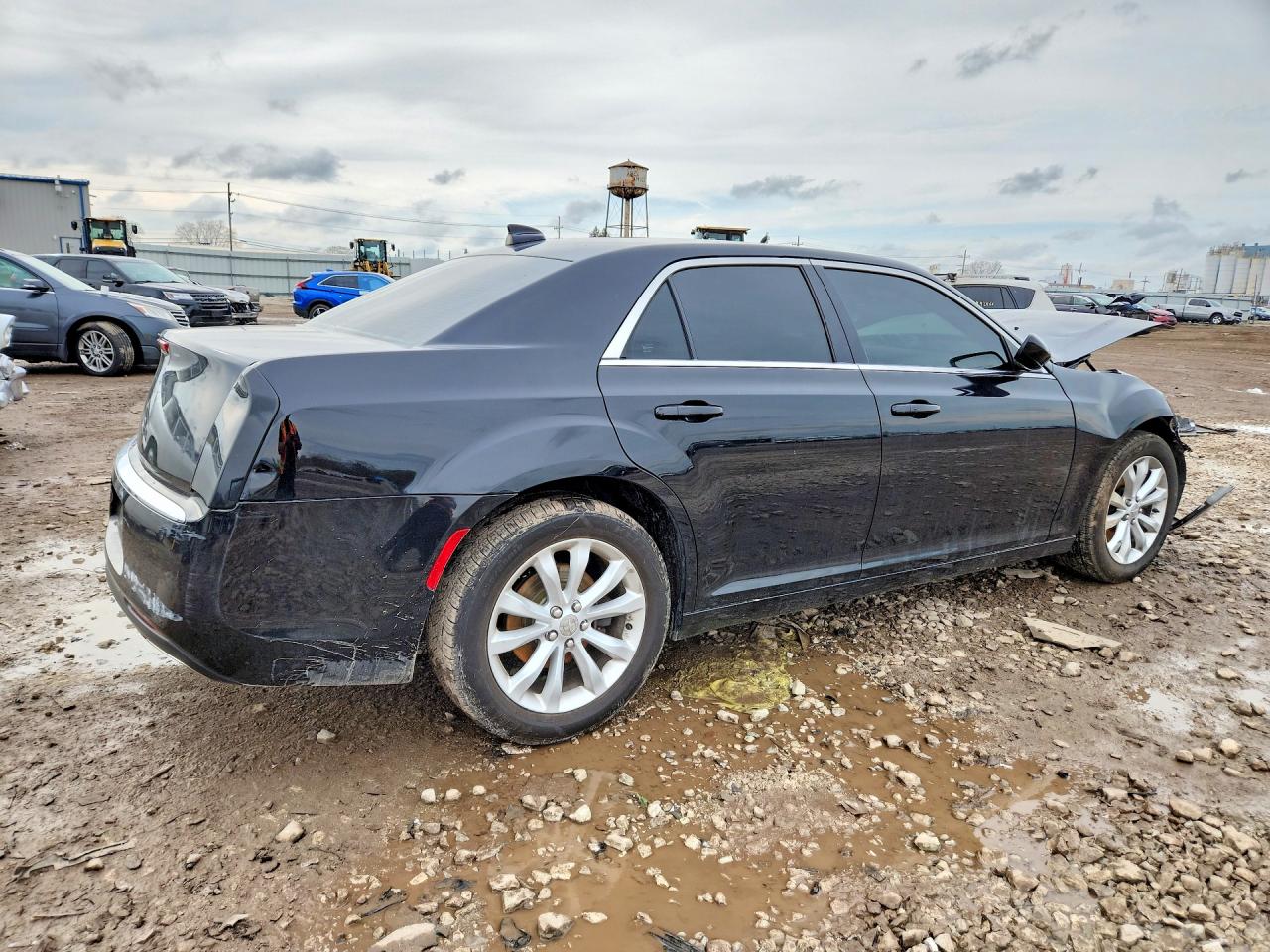 2018 Chrysler 300 Touring Black vin: 2C3CCARG2JH324854