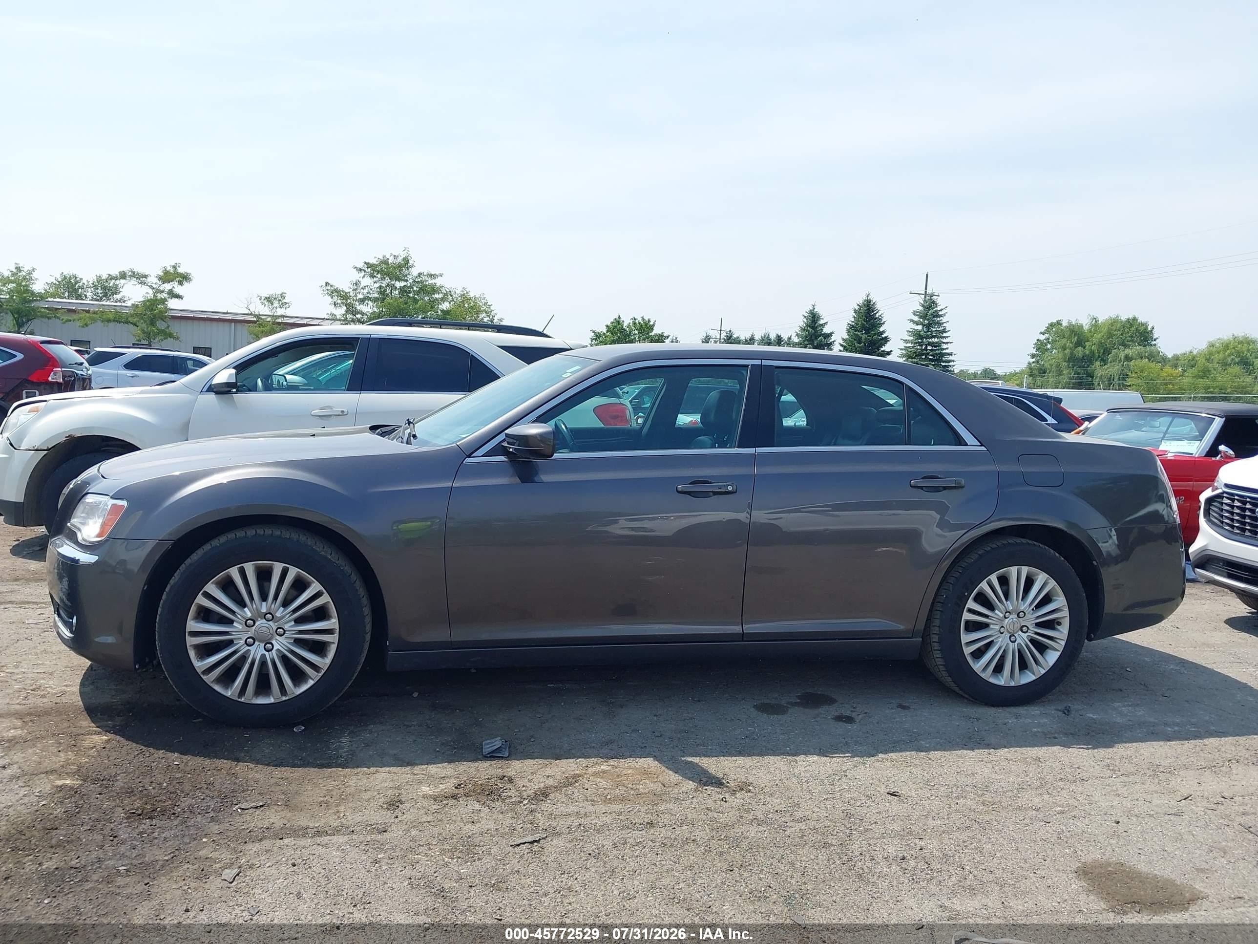 2014 Chrysler 300   Gray vin: 2C3CCARG3EH356119