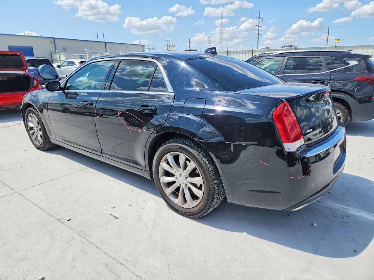 2015 Chrysler 300 Limited Черный vin: 2C3CCARG3FH876399