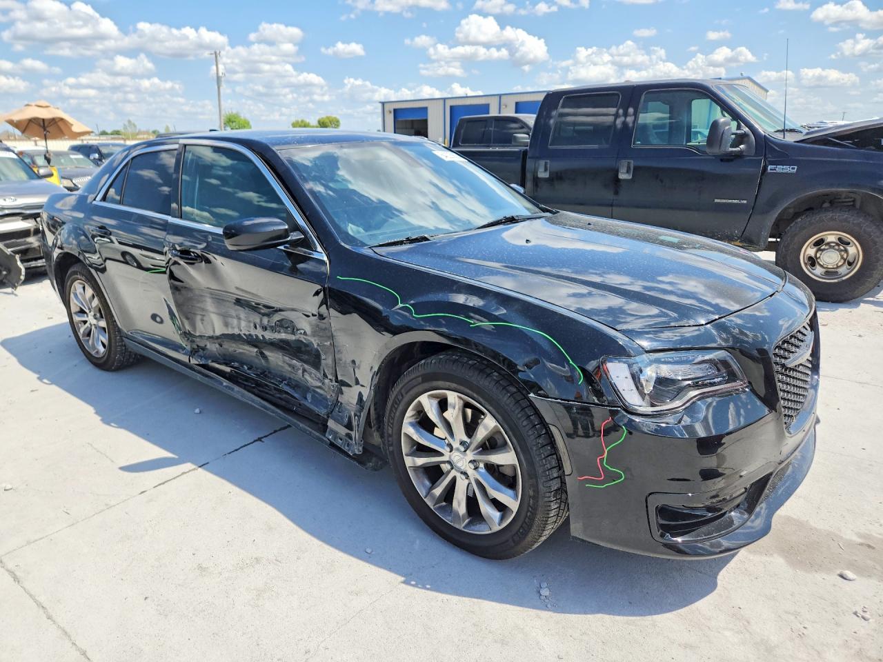 2015 Chrysler 300 Limited Черный vin: 2C3CCARG3FH876399
