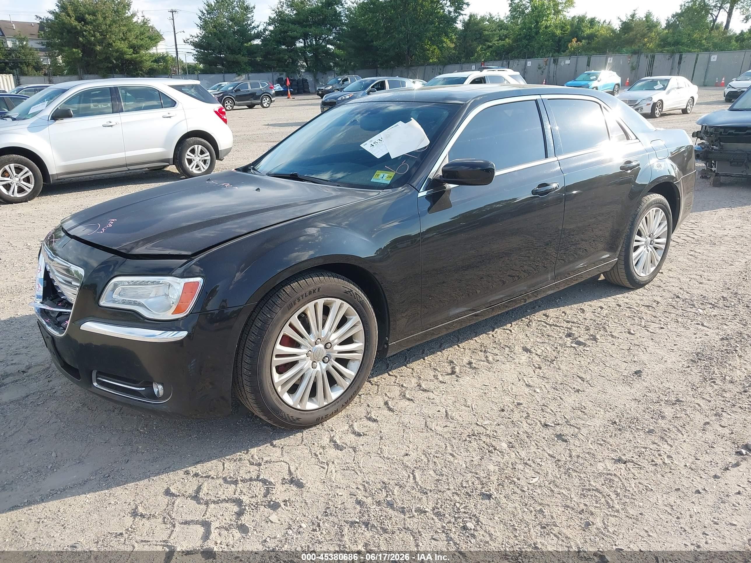 2013 Chrysler 300 Motown Black vin: 2C3CCARG4DH528088