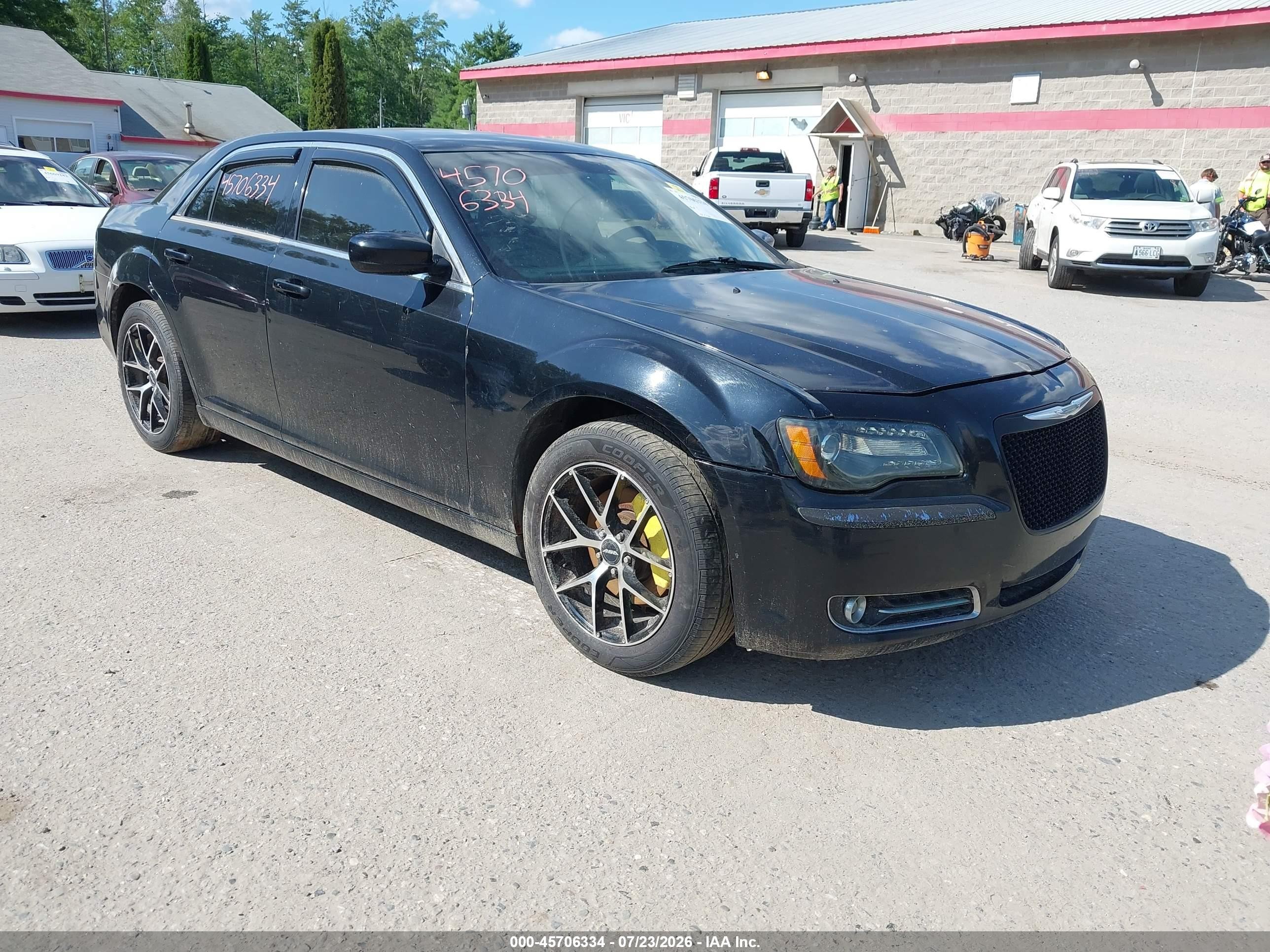 2014 Chrysler 300   Black vin: 2C3CCARG4EH163395