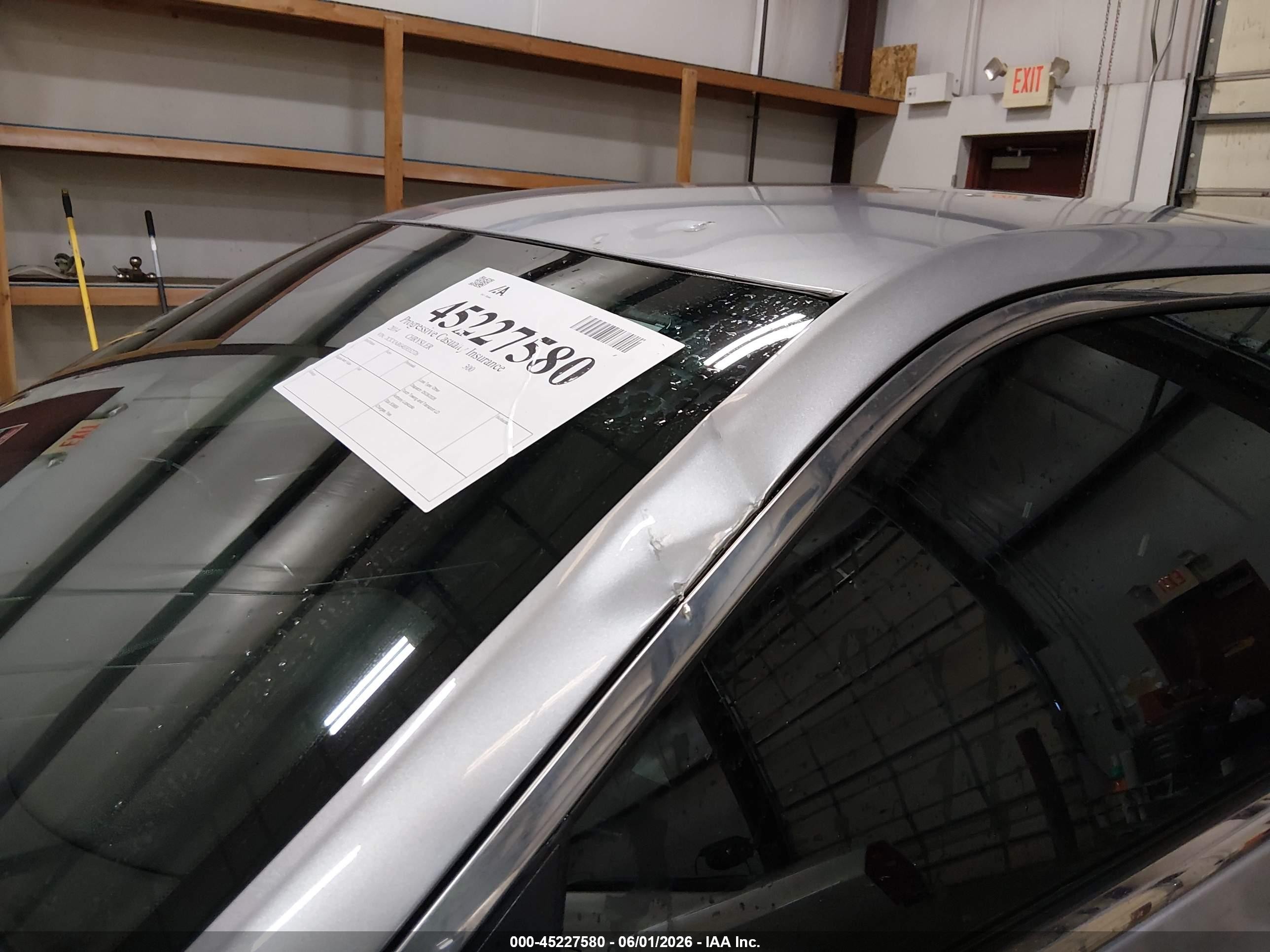 2014 Chrysler 300   Серый vin: 2C3CCARG4EH352726