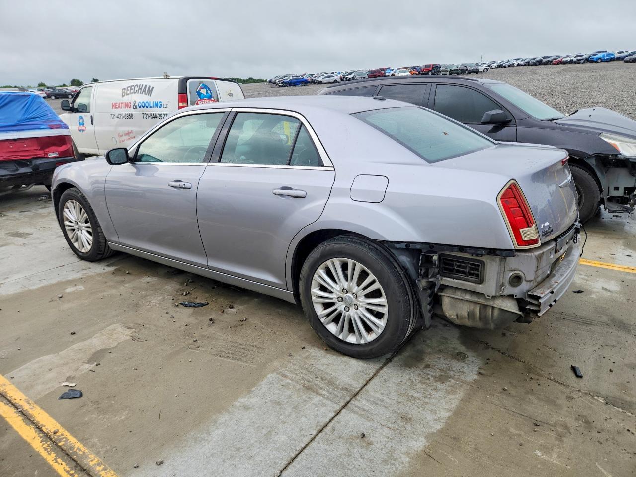 2014 Chrysler 300 Серебряный vin: 2C3CCARG4EH376895