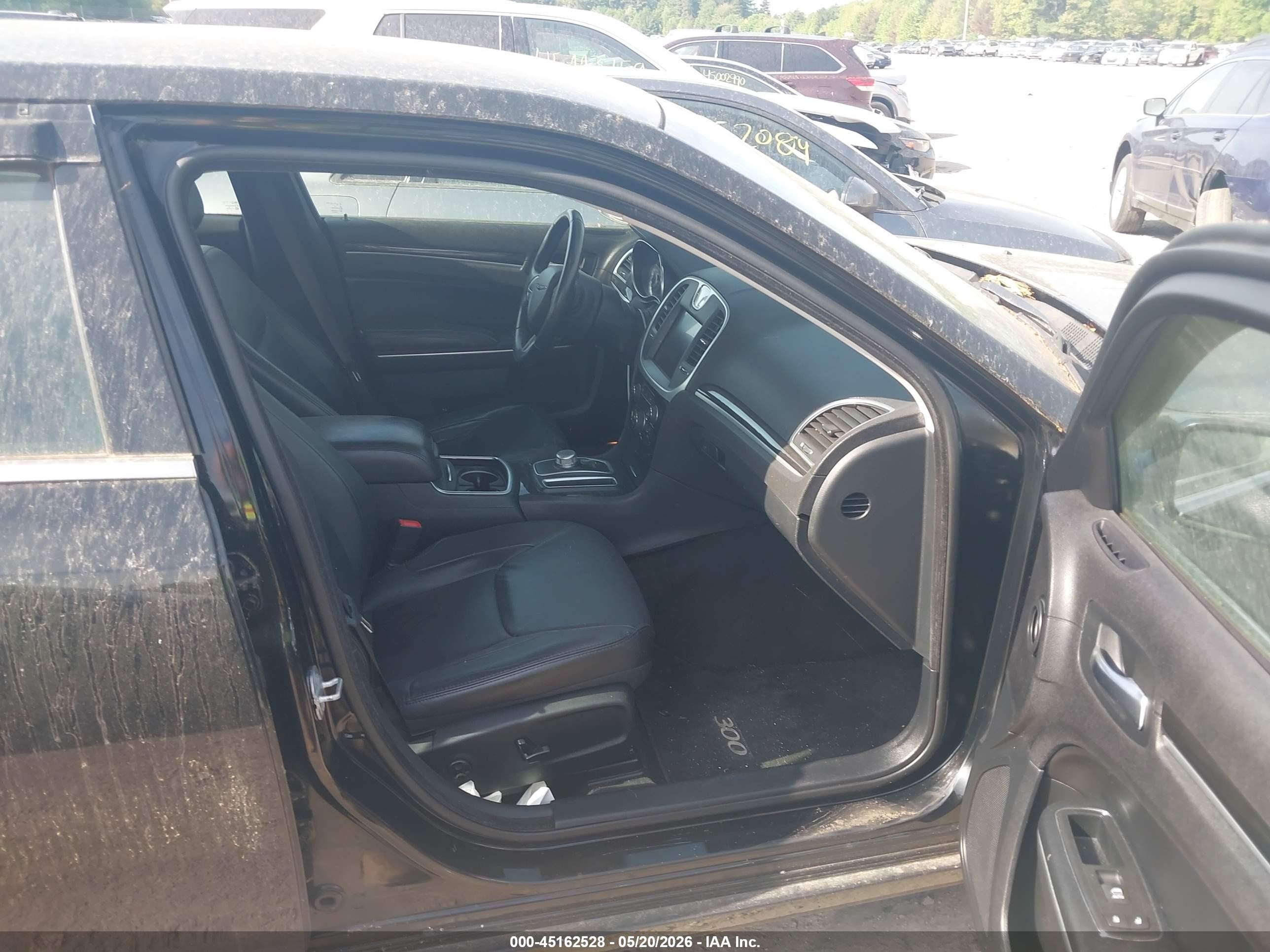 2015 Chrysler 300 Limited Черный vin: 2C3CCARG4FH781642