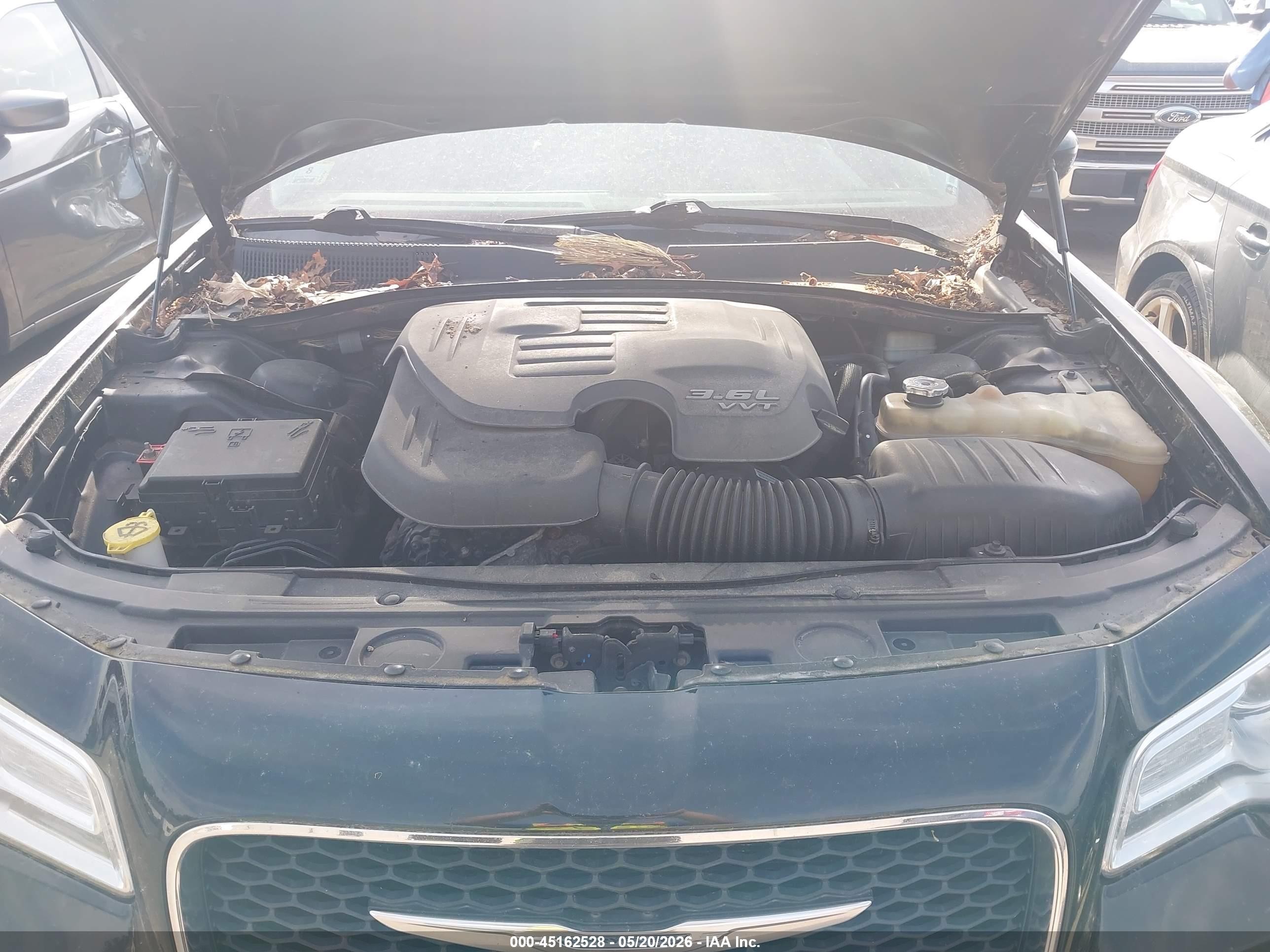 2015 Chrysler 300 Limited Черный vin: 2C3CCARG4FH781642