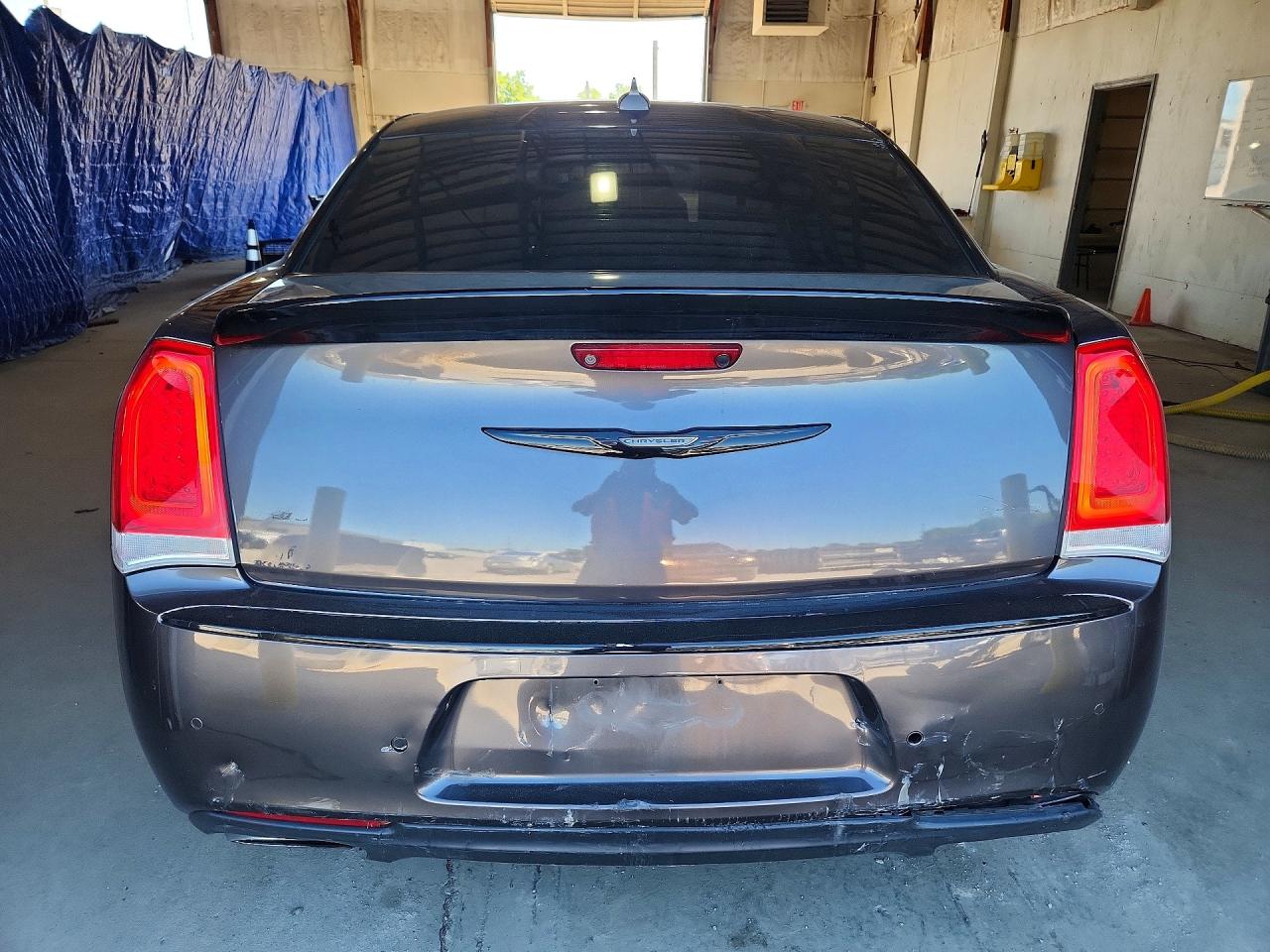 2015 Chrysler 300 Limited Gray vin: 2C3CCARG4FH793211