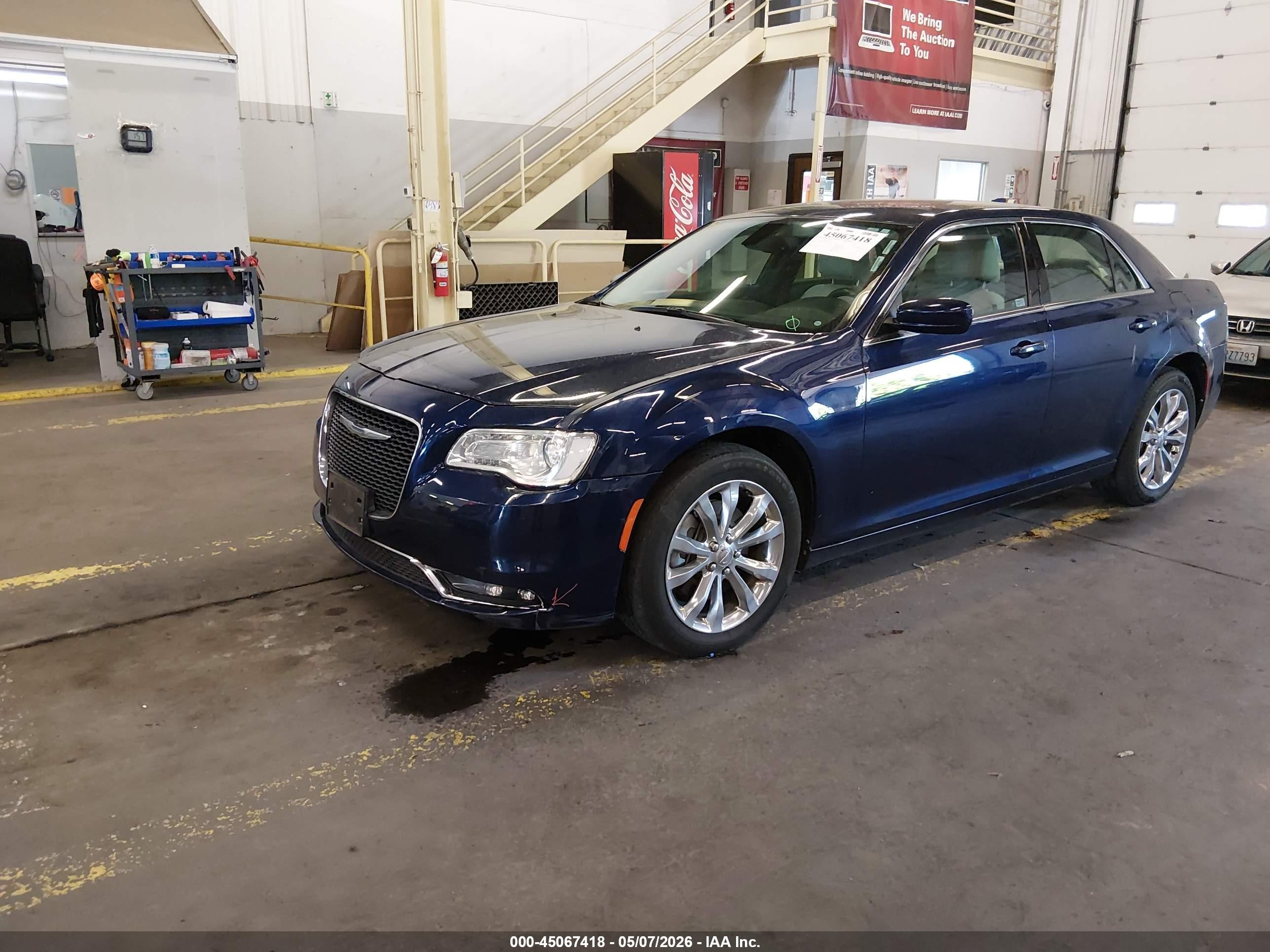 2015 Chrysler 300 Limited Blue vin: 2C3CCARG4FH803347