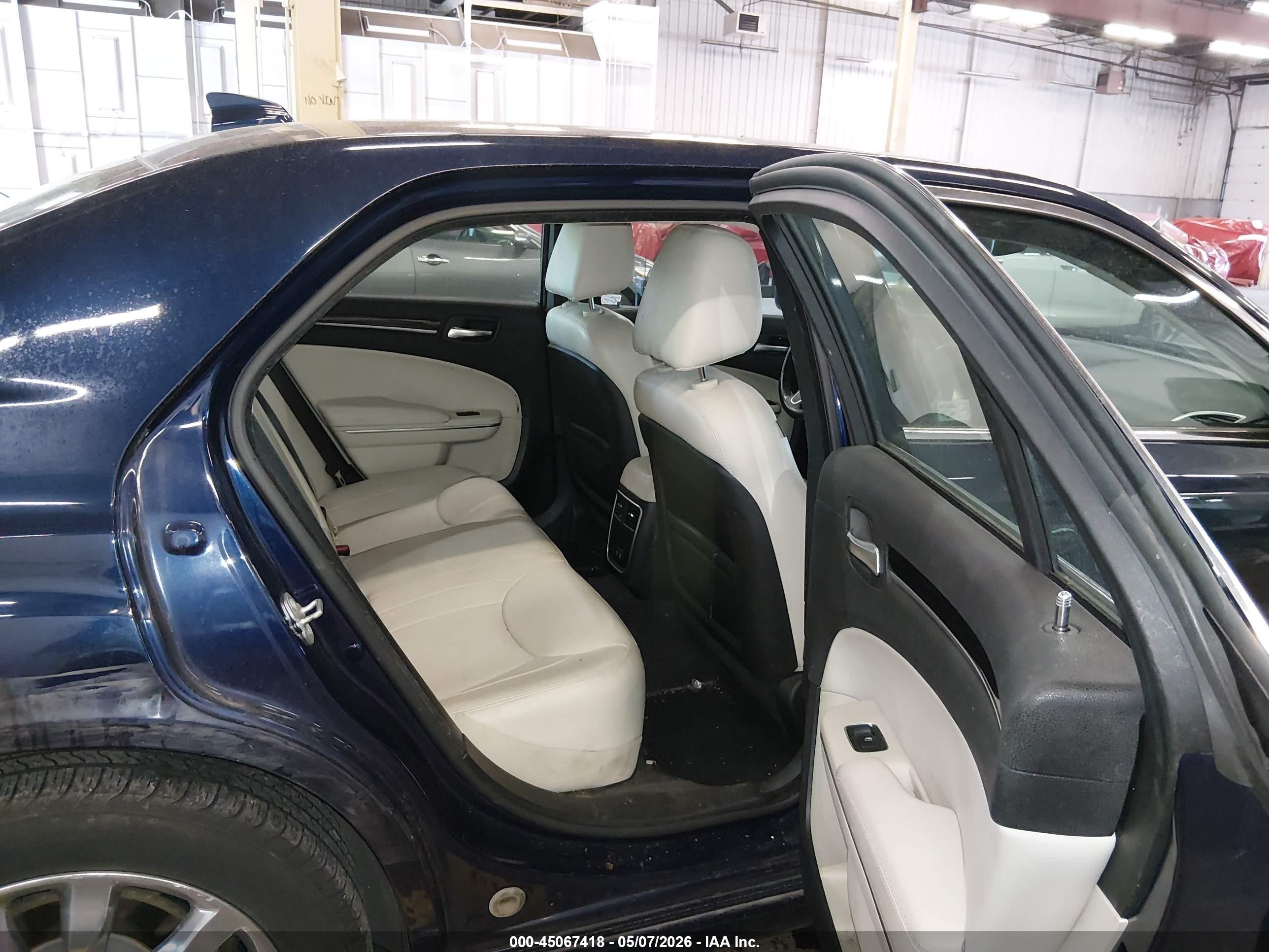 2015 Chrysler 300 Limited Blue vin: 2C3CCARG4FH803347