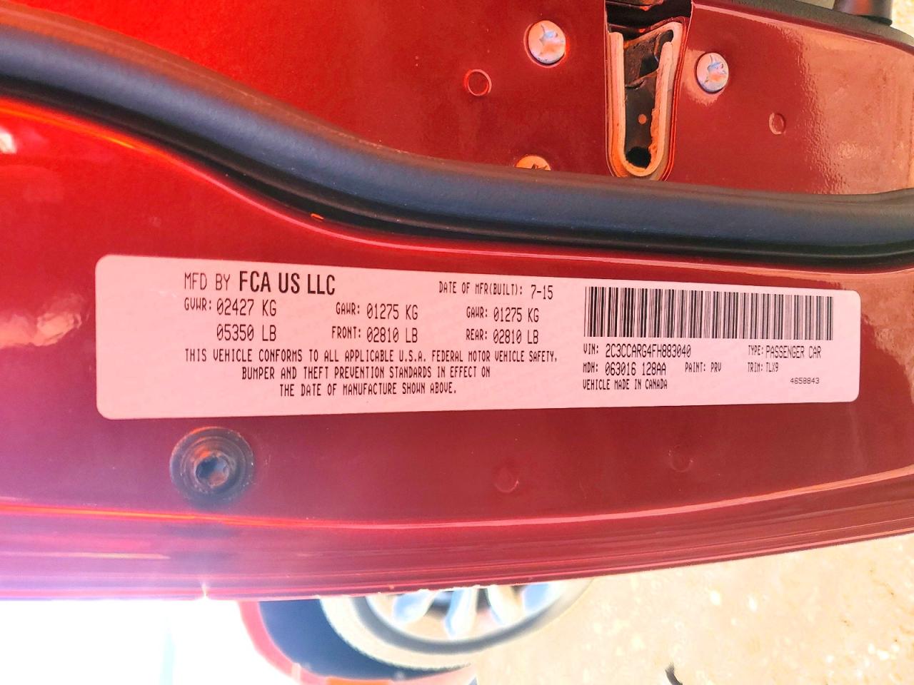 2015 Chrysler 300 Limited Red vin: 2C3CCARG4FH883040