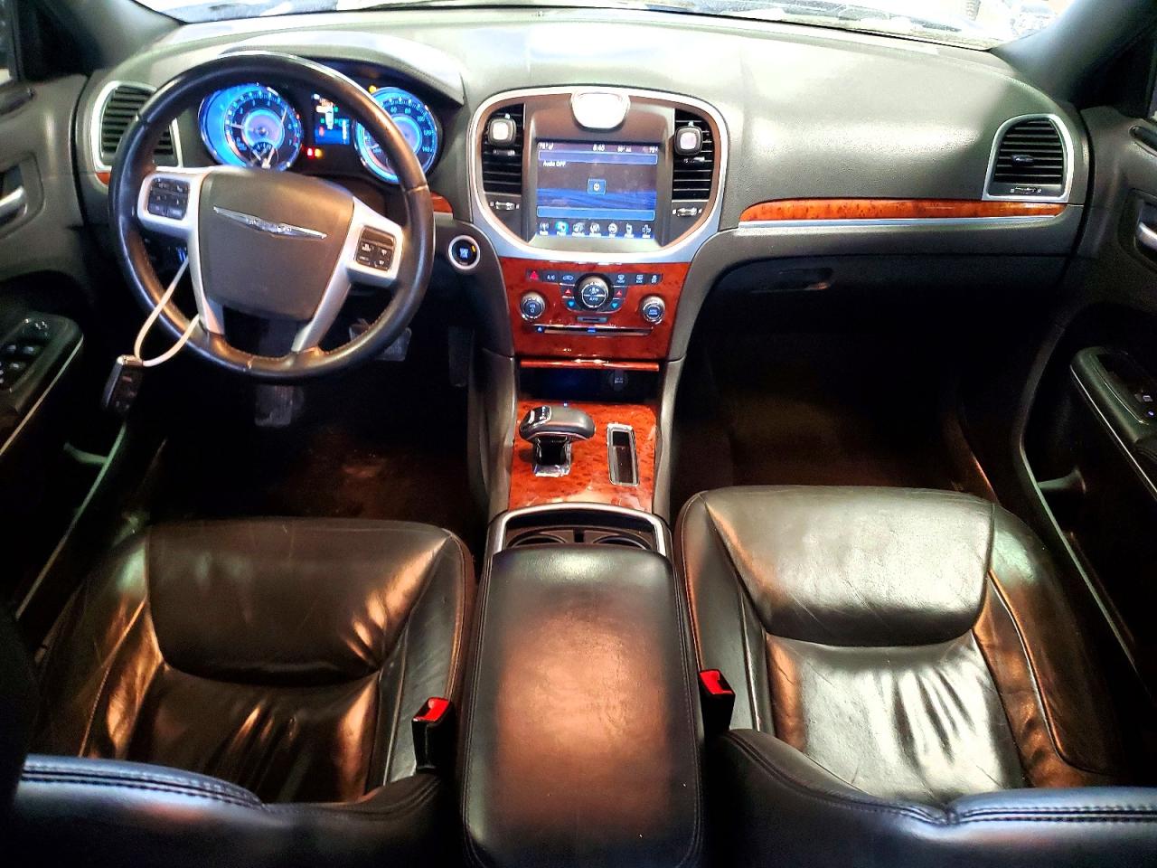 2014 Chrysler 300 Blue vin: 2C3CCARG5EH378154