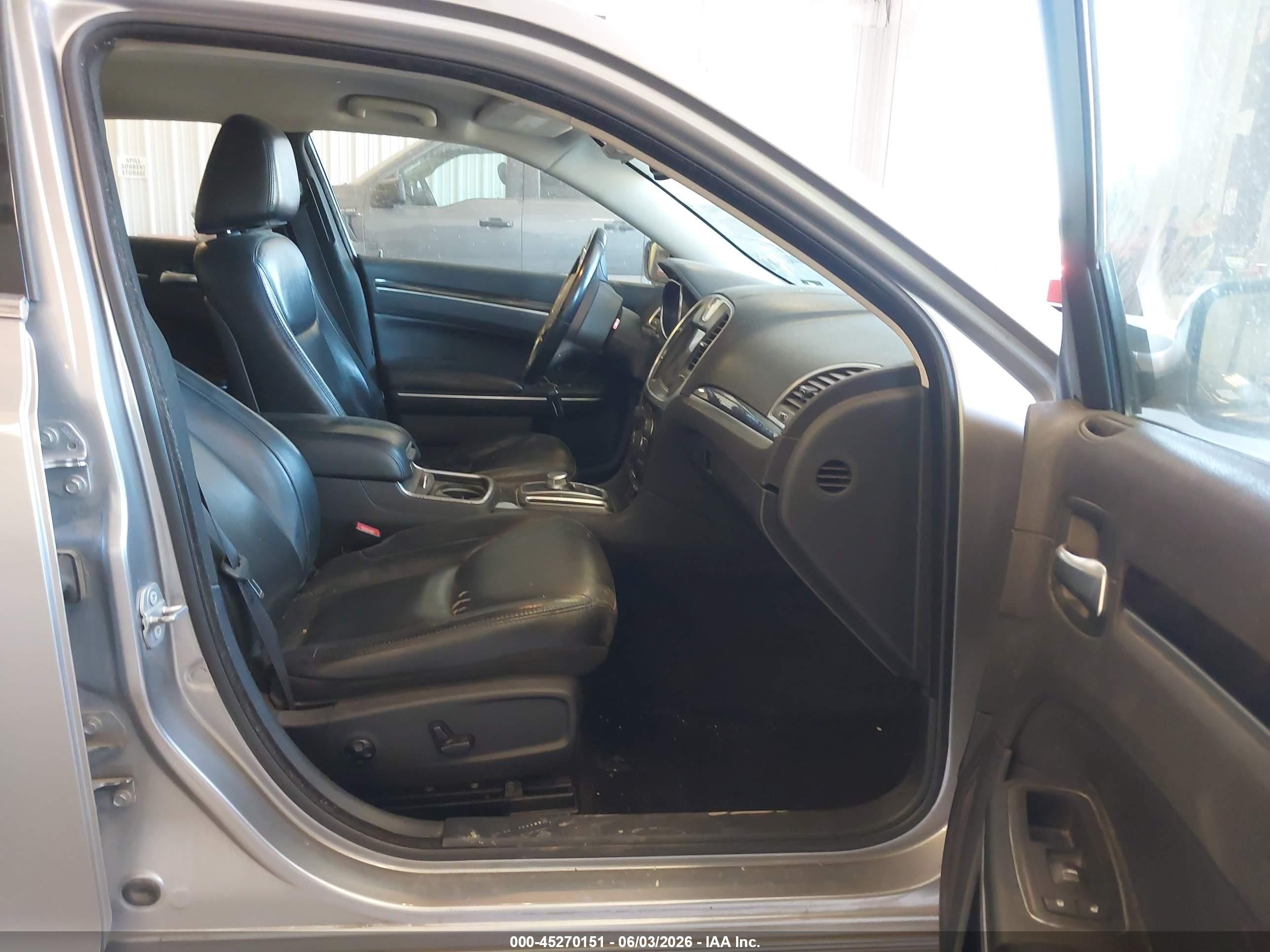 2015 Chrysler 300 Limited Silver vin: 2C3CCARG5FH923397