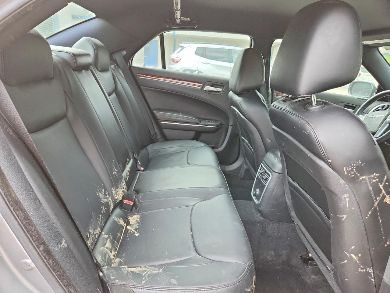 2014 Chrysler 300 Silver vin: 2C3CCARG6EH144377