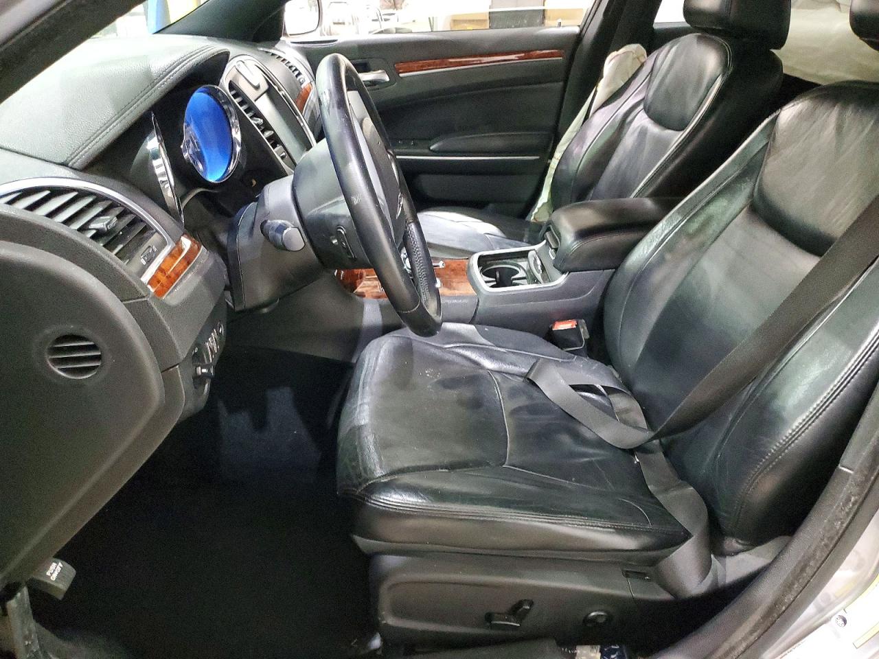 2014 Chrysler 300 Silver vin: 2C3CCARG6EH157789