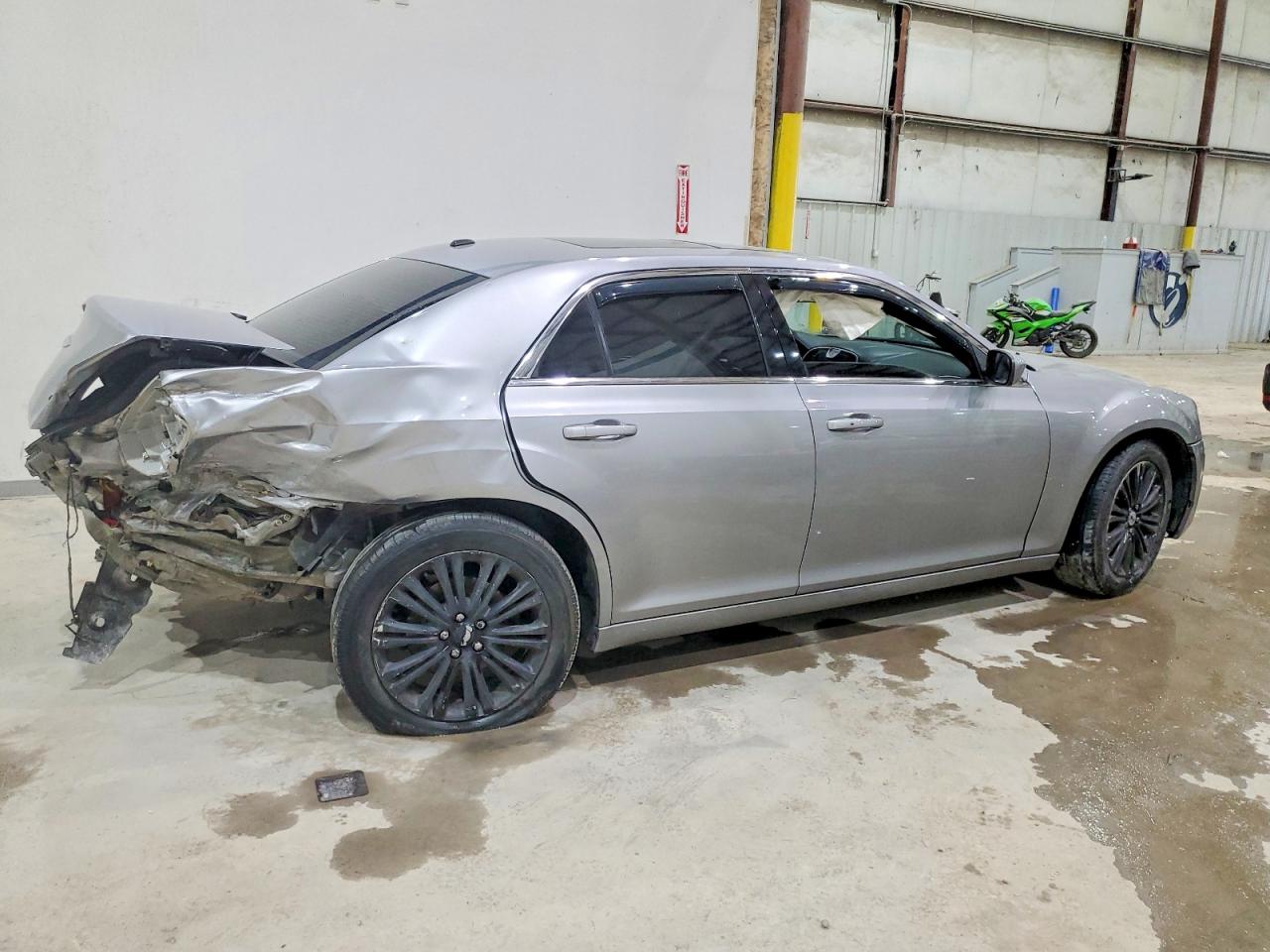 2014 Chrysler 300 Silver vin: 2C3CCARG6EH157789