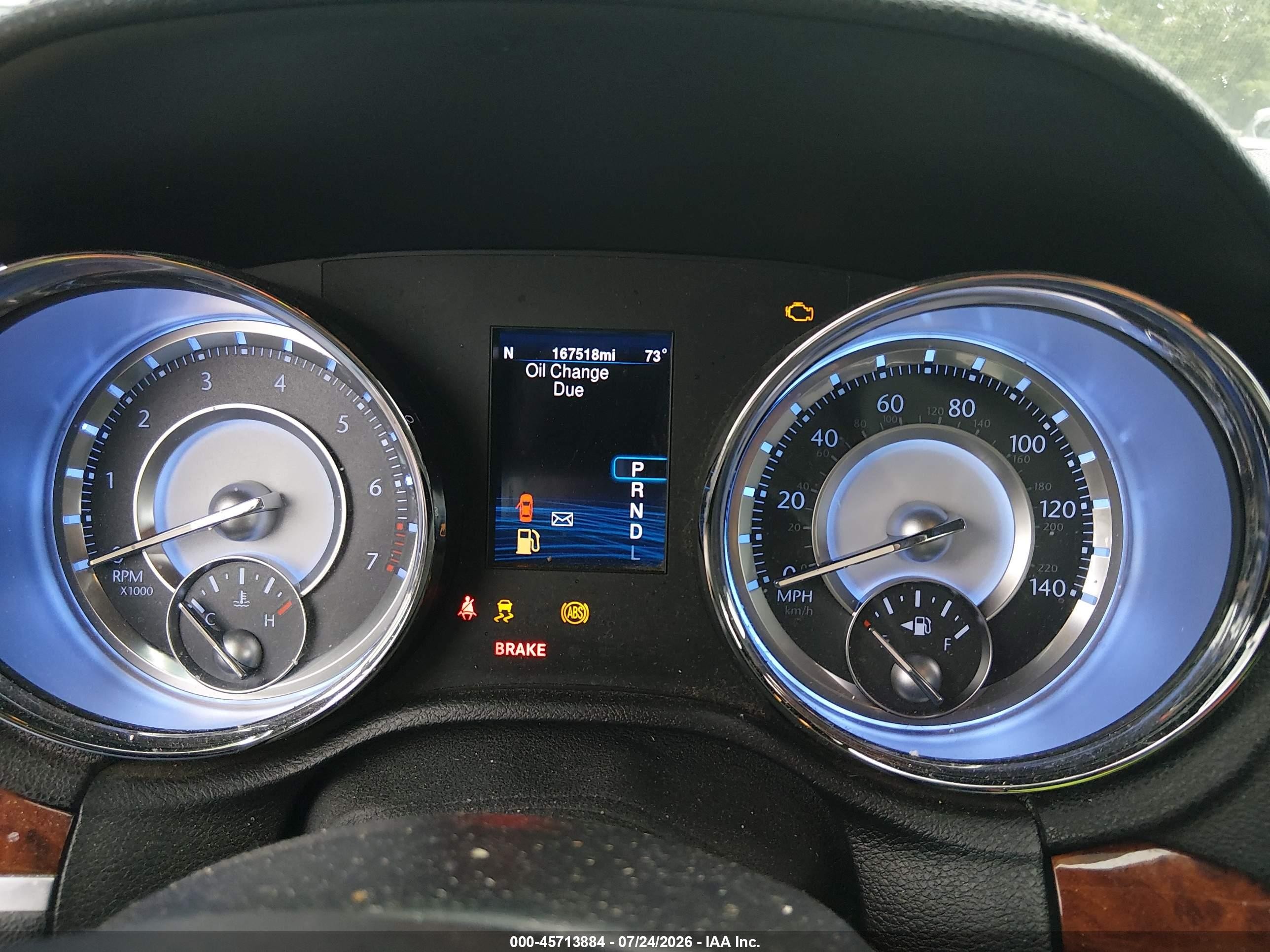 2014 Chrysler 300   White vin: 2C3CCARG6EH183891