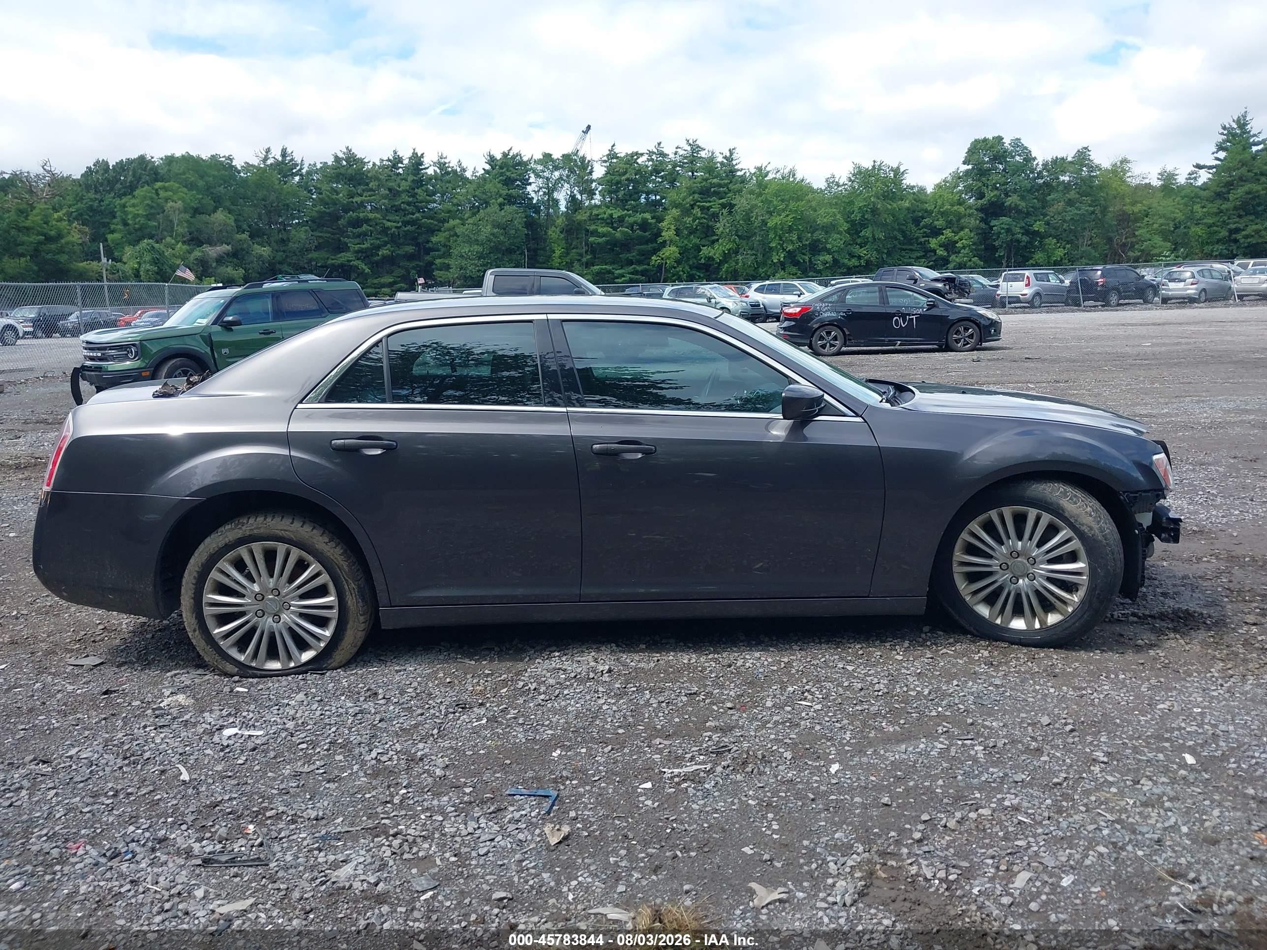 2014 Chrysler 300   Pewter vin: 2C3CCARG6EH206358