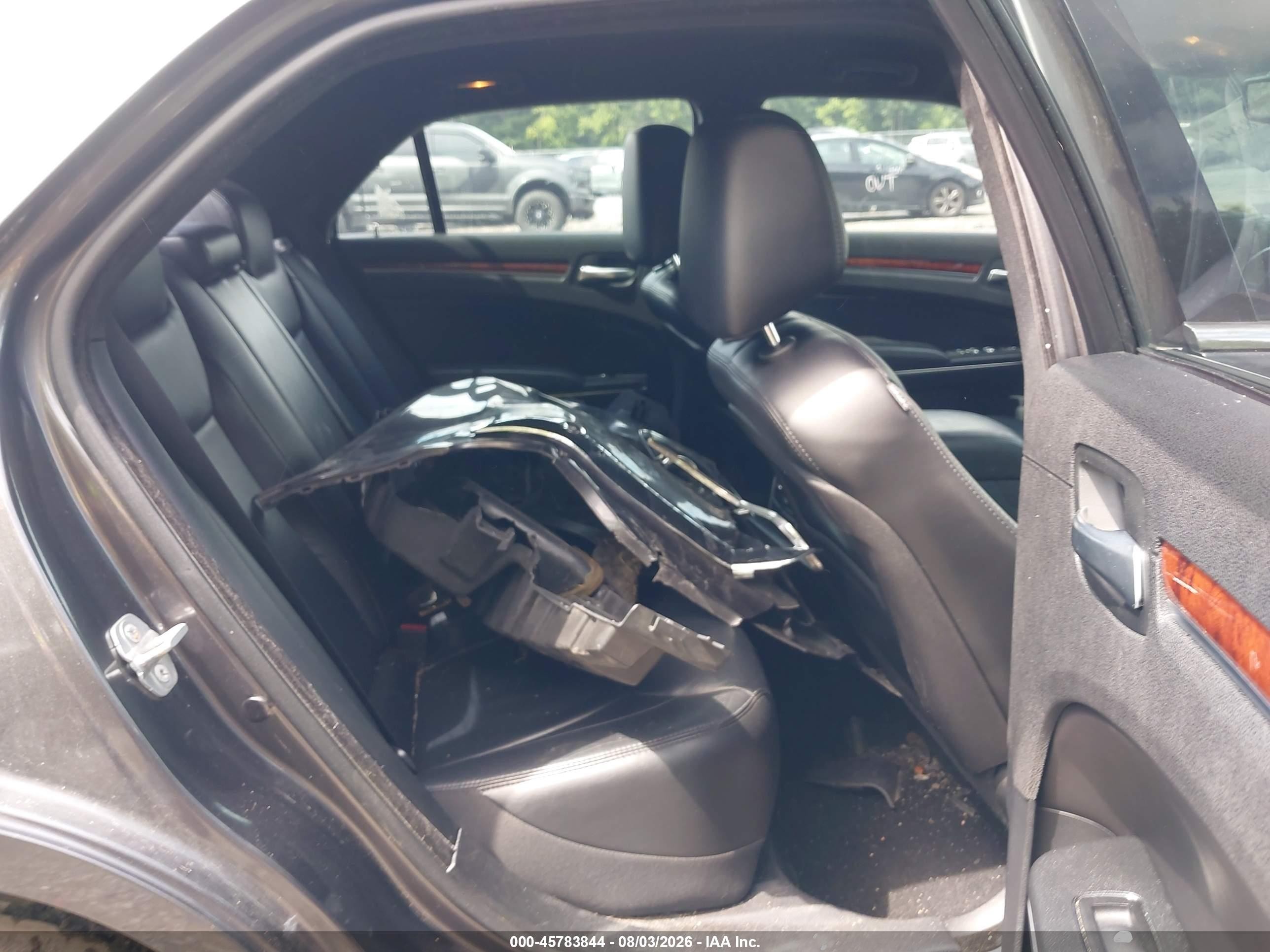 2014 Chrysler 300   Pewter vin: 2C3CCARG6EH206358