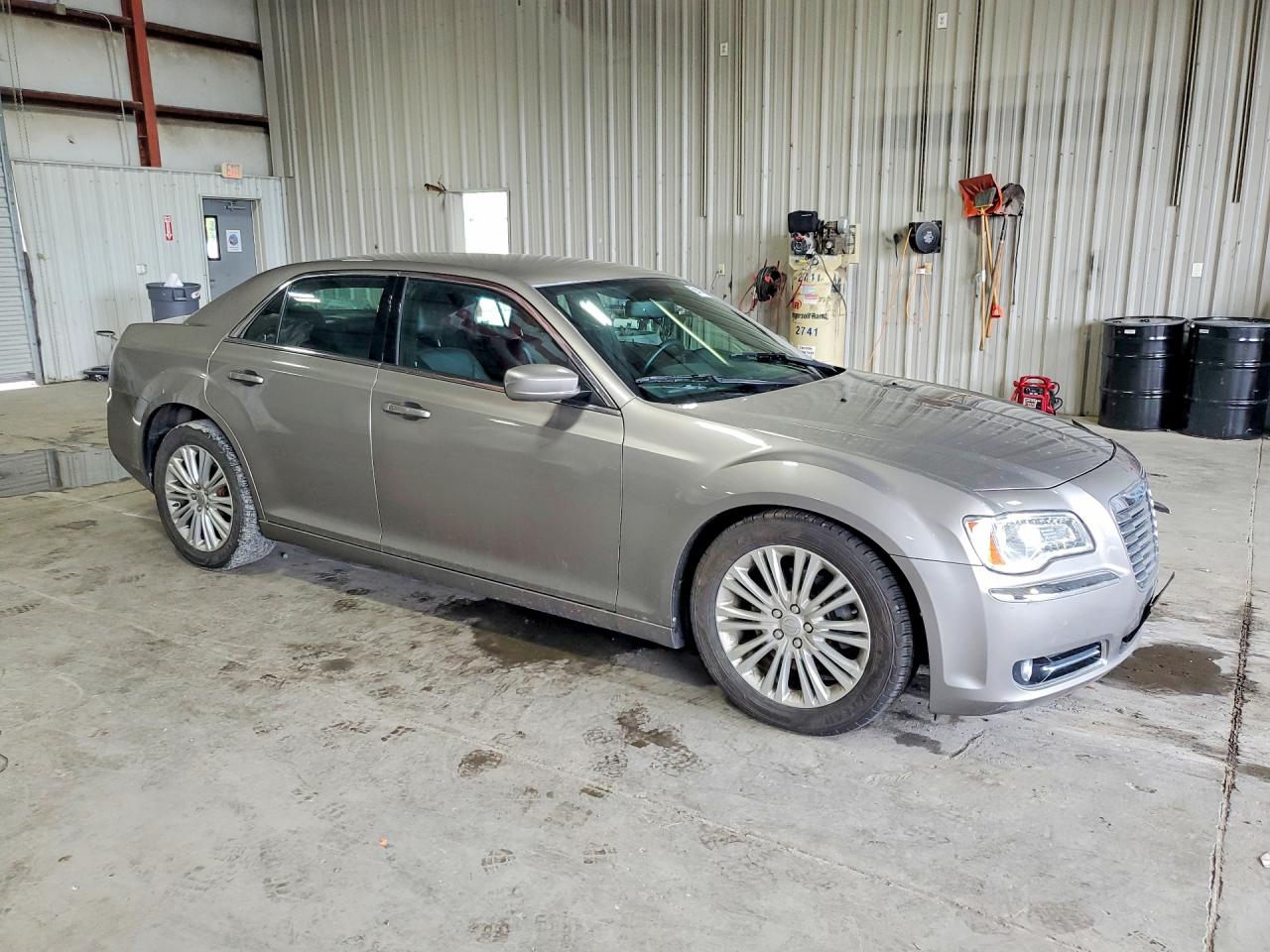 2014 Chrysler 300 Gray vin: 2C3CCARG6EH321445