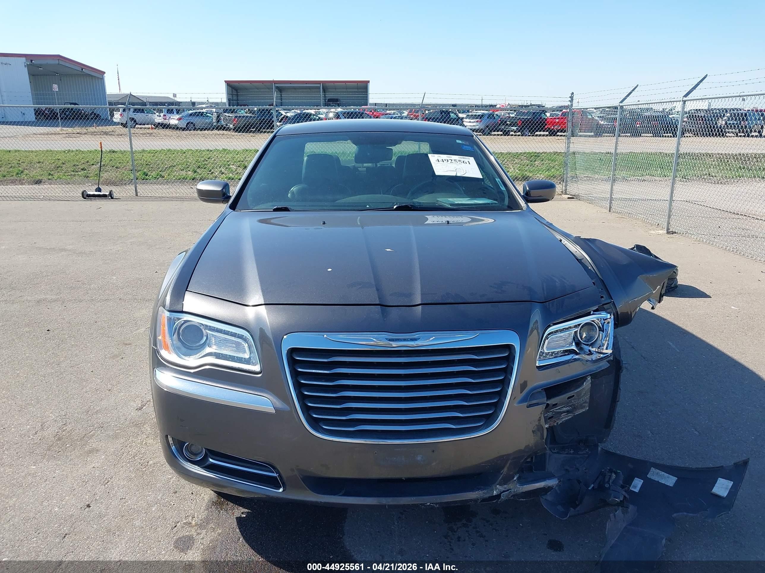 2013 Chrysler 300 Motown Gray vin: 2C3CCARG7DH553499