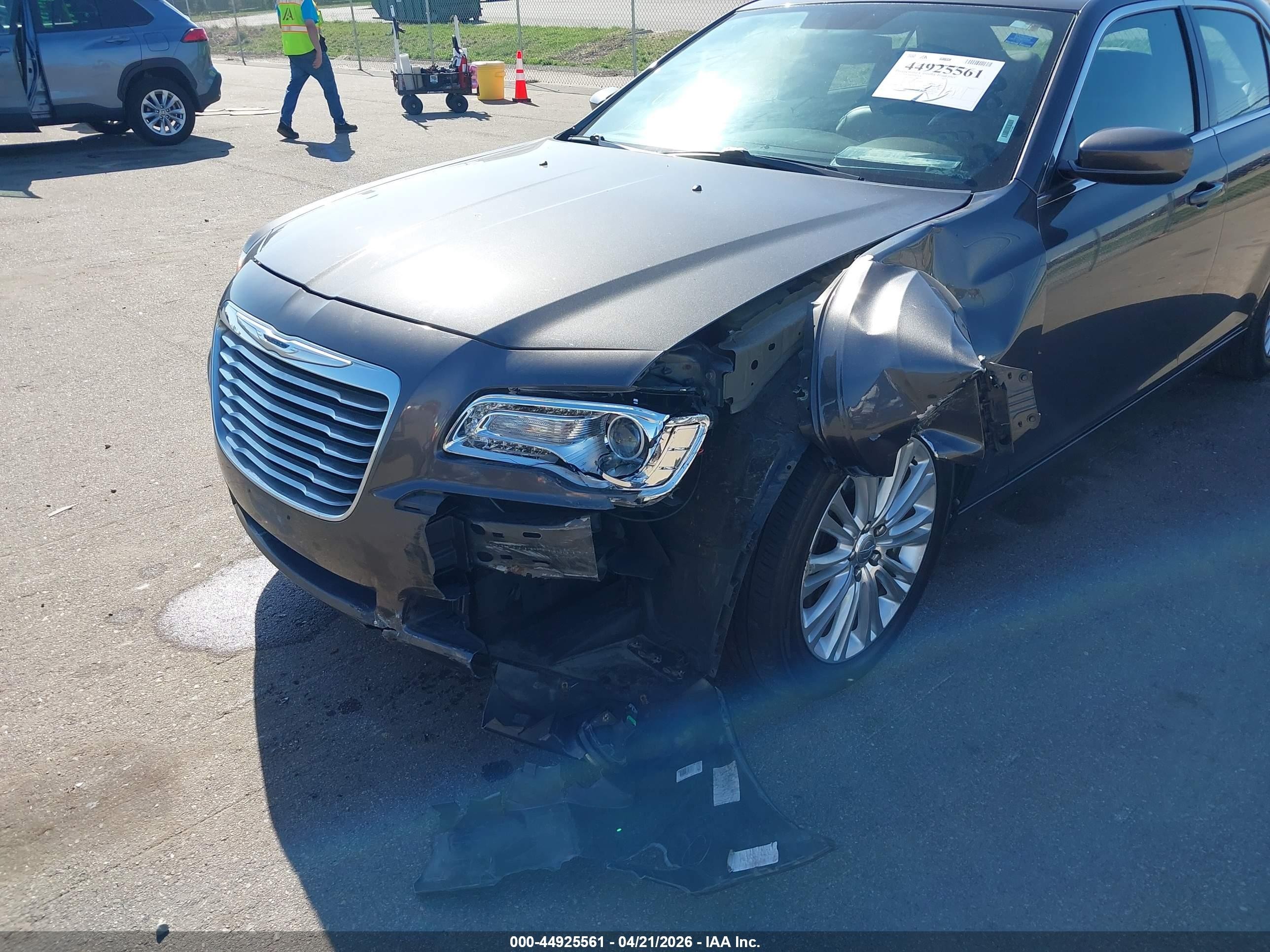 2013 Chrysler 300 Motown Gray vin: 2C3CCARG7DH553499