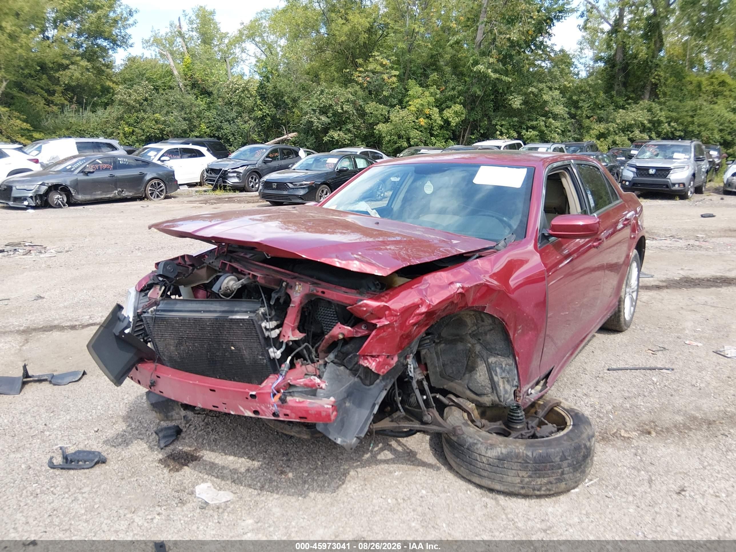 2014 Chrysler 300 Красный vin: 2C3CCARG7EH144369