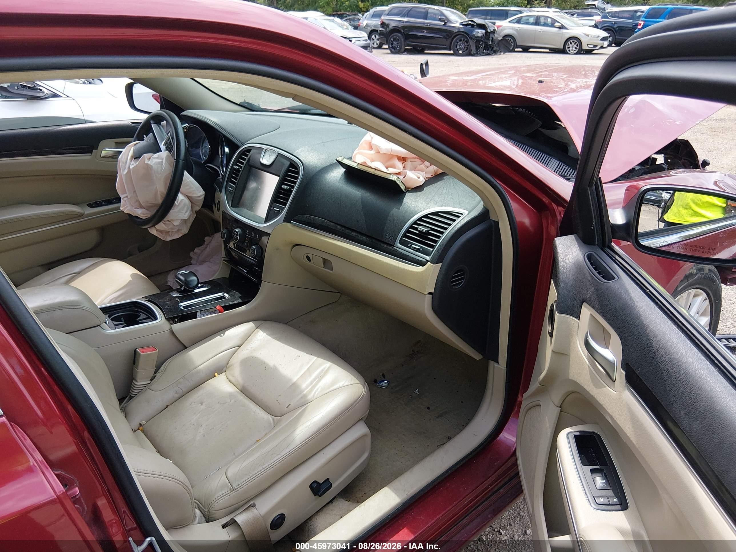 2014 Chrysler 300 Красный vin: 2C3CCARG7EH144369