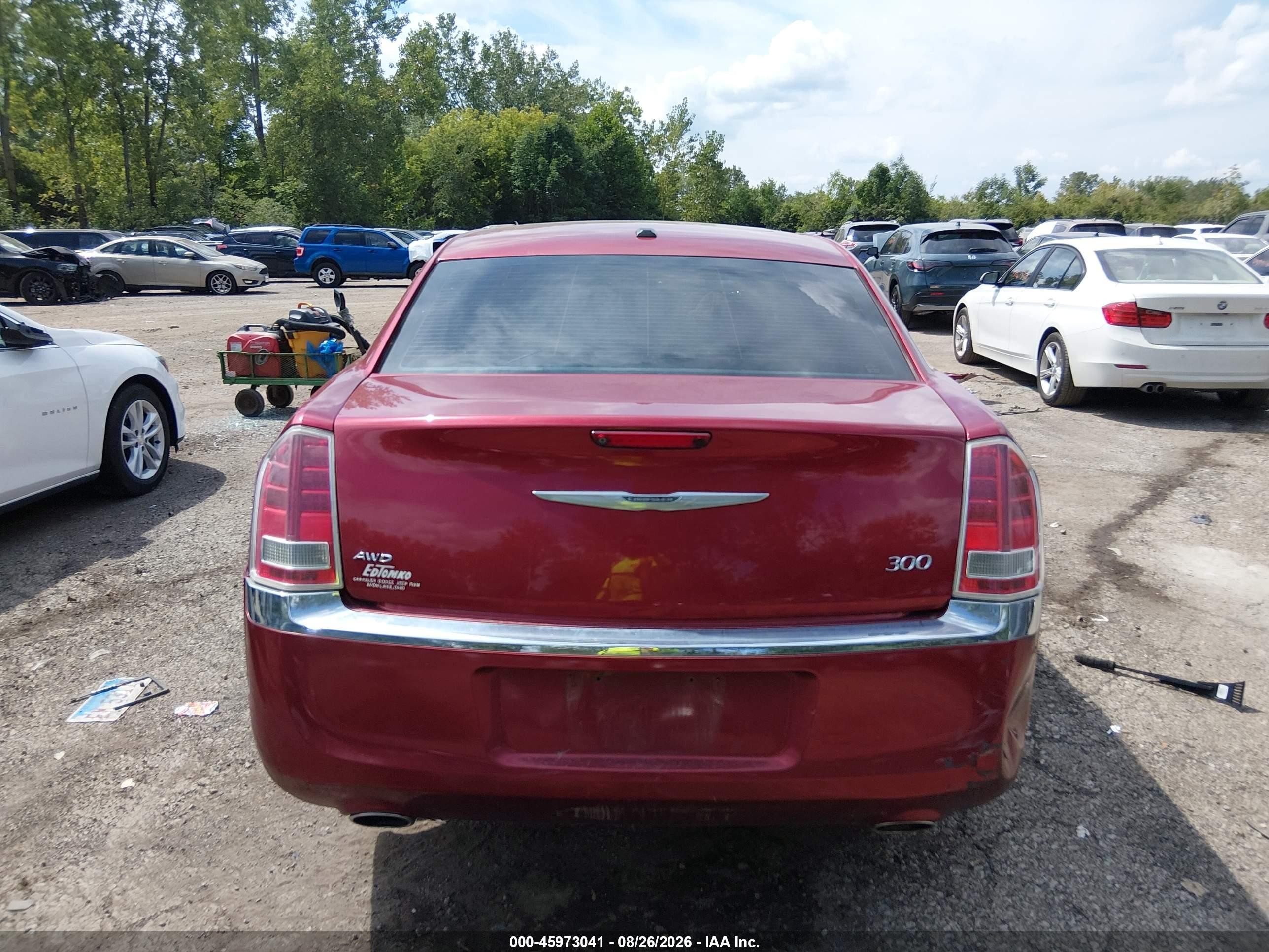 2014 Chrysler 300 Красный vin: 2C3CCARG7EH144369