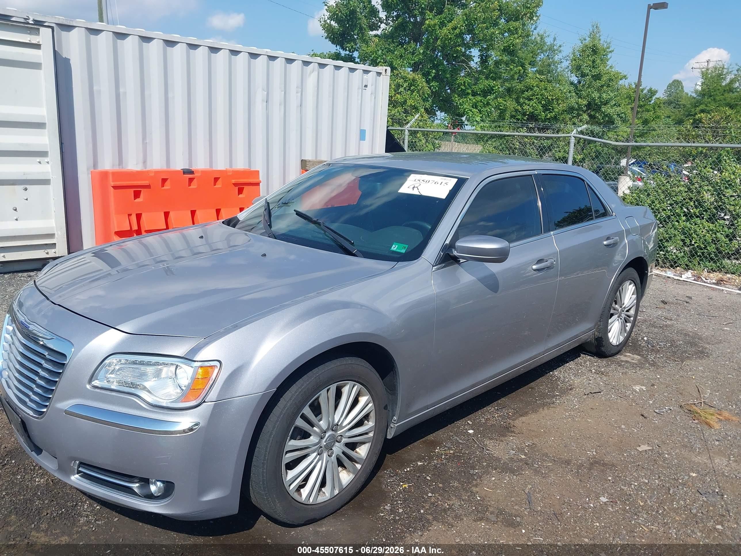 2014 Chrysler 300 Silver vin: 2C3CCARG7EH337329