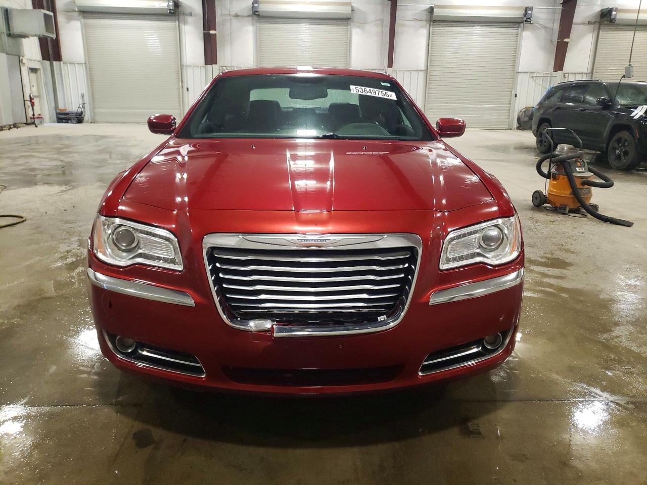 2014 Chrysler 300 Maroon vin: 2C3CCARG7EH352901