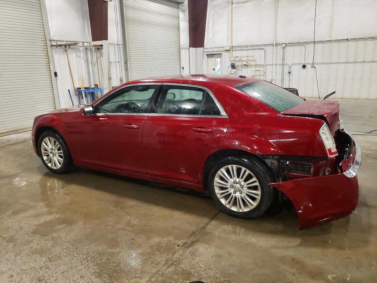 2014 Chrysler 300 Maroon vin: 2C3CCARG7EH352901