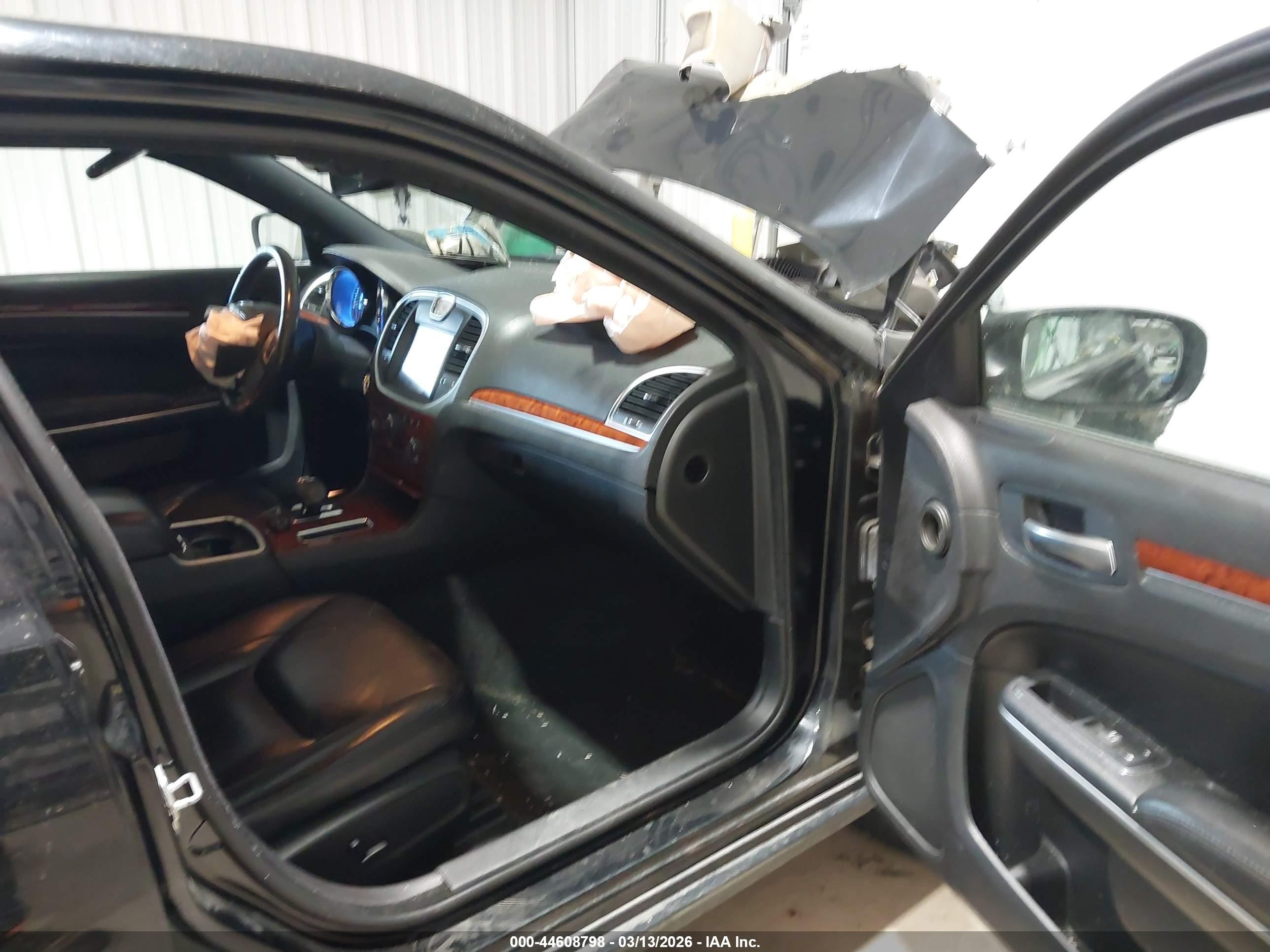 2013 Chrysler 300 Motown Black vin: 2C3CCARG8DH533567