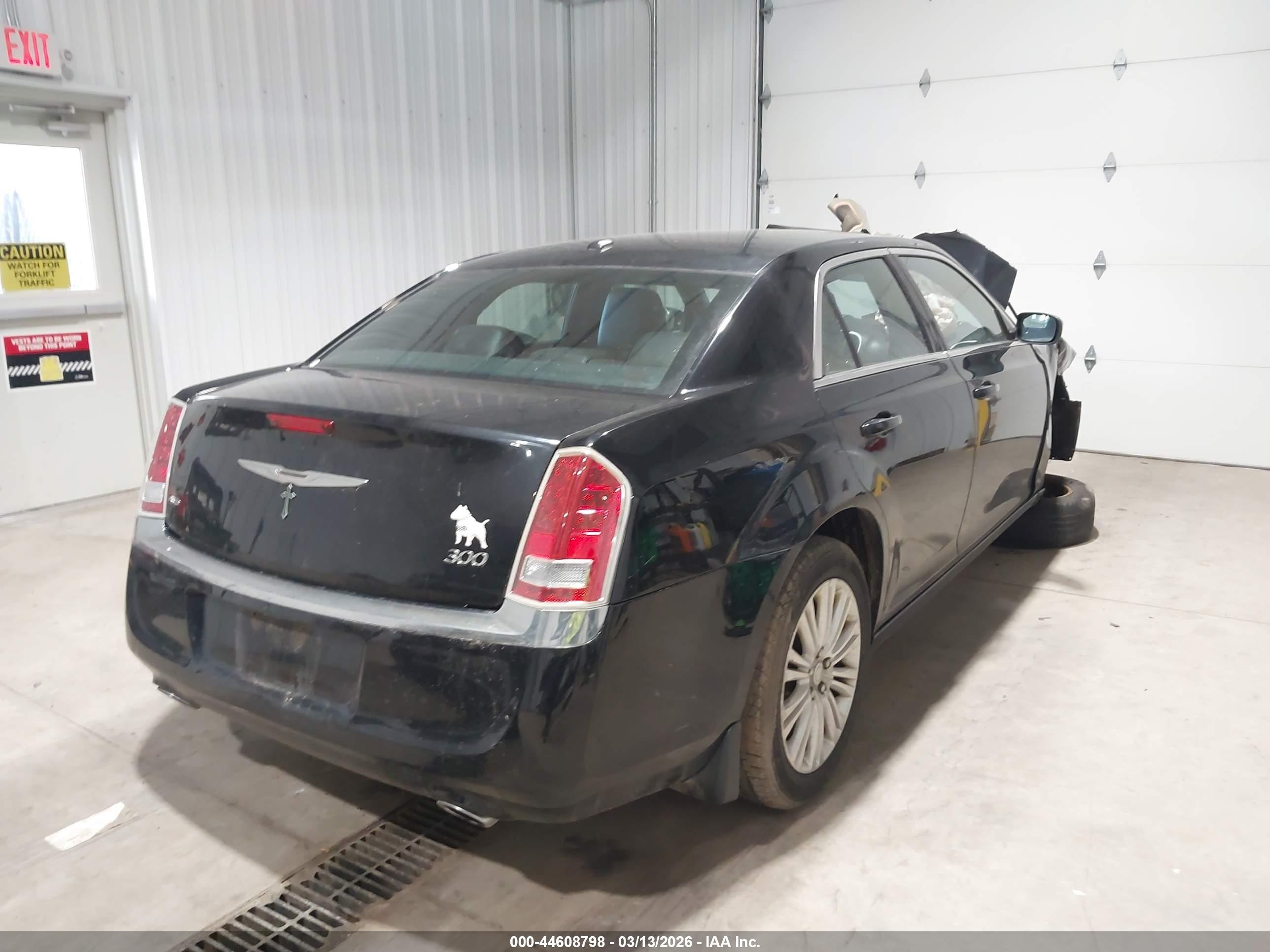 2013 Chrysler 300 Motown Black vin: 2C3CCARG8DH533567
