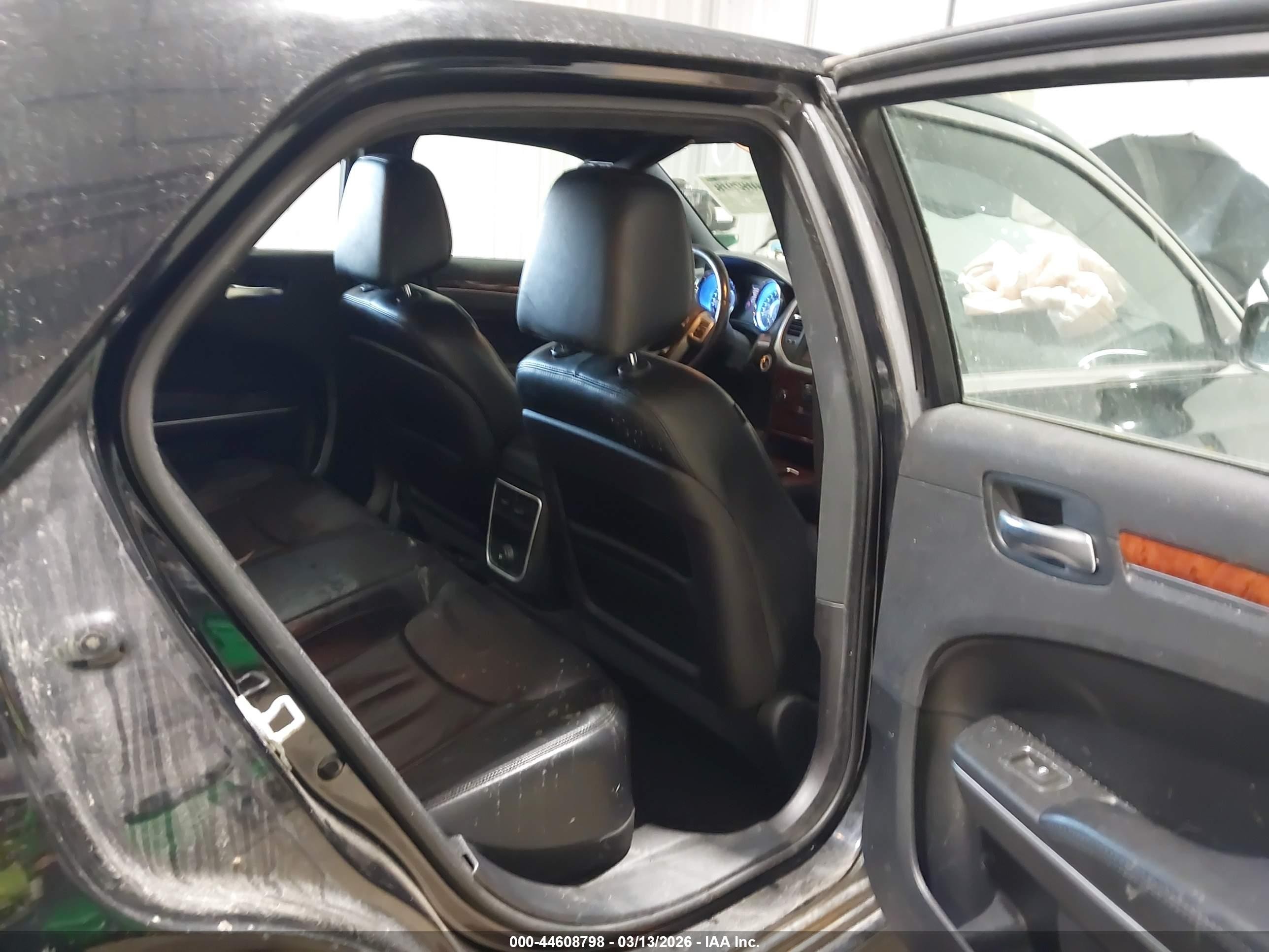 2013 Chrysler 300 Motown Black vin: 2C3CCARG8DH533567