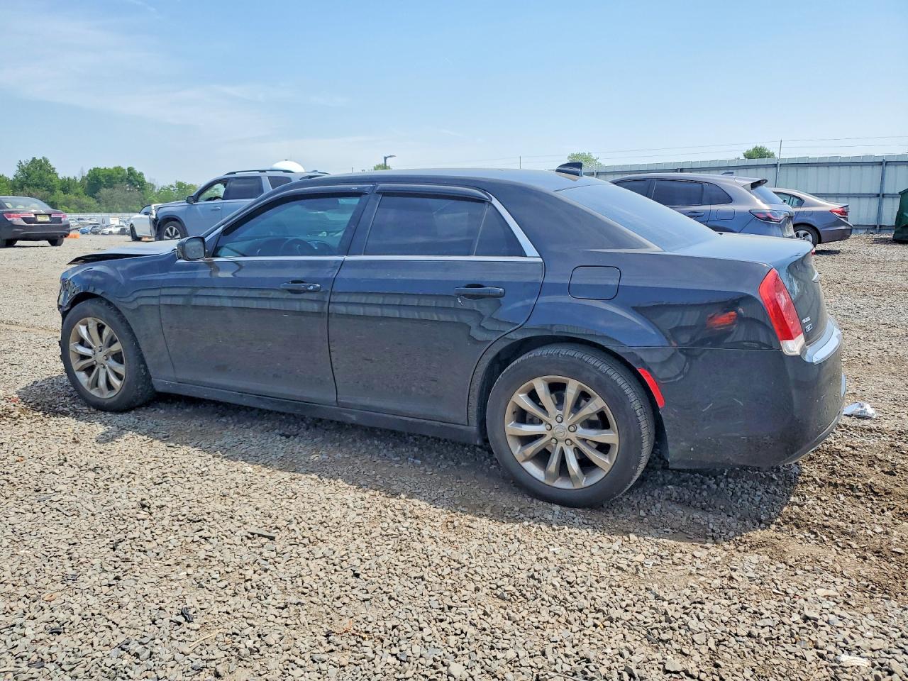 2015 Chrysler 300 Limited Black vin: 2C3CCARG8FH831104