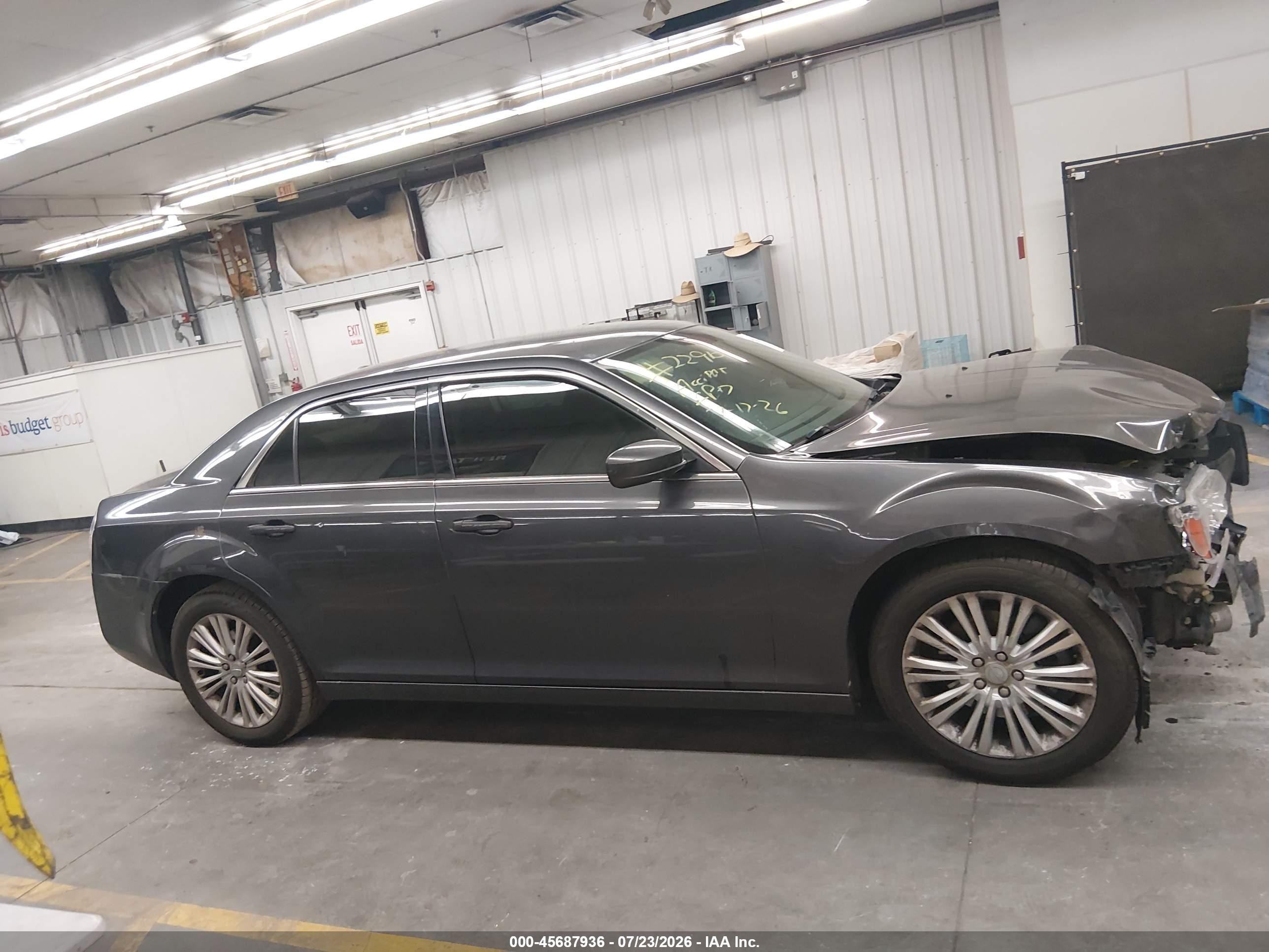 2013 Chrysler 300 Motown Gray vin: 2C3CCARG9DH602444