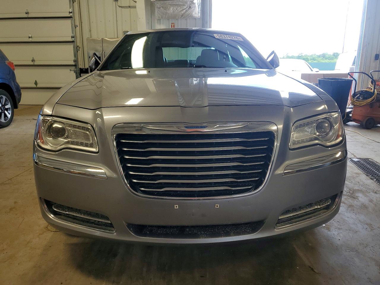 2014 Chrysler 300 Silver vin: 2C3CCARG9EH223610