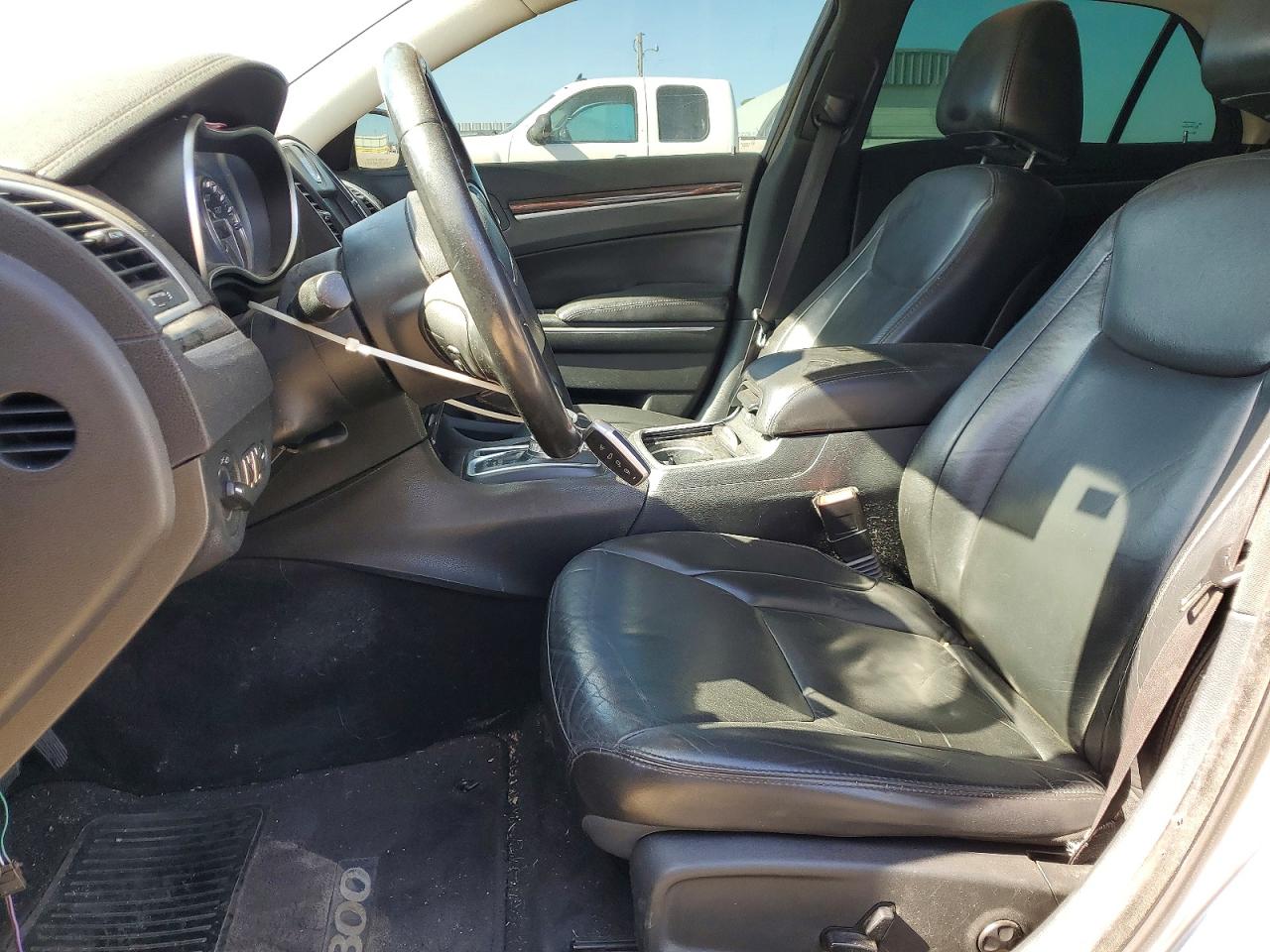 2015 Chrysler 300 Limited Серебряный vin: 2C3CCARG9FH773066