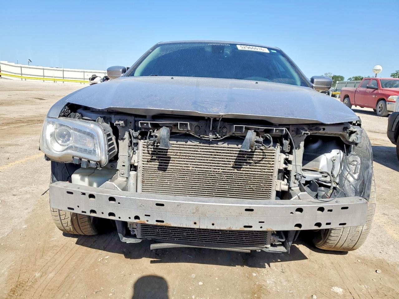 2015 Chrysler 300 Limited Серебряный vin: 2C3CCARG9FH773066