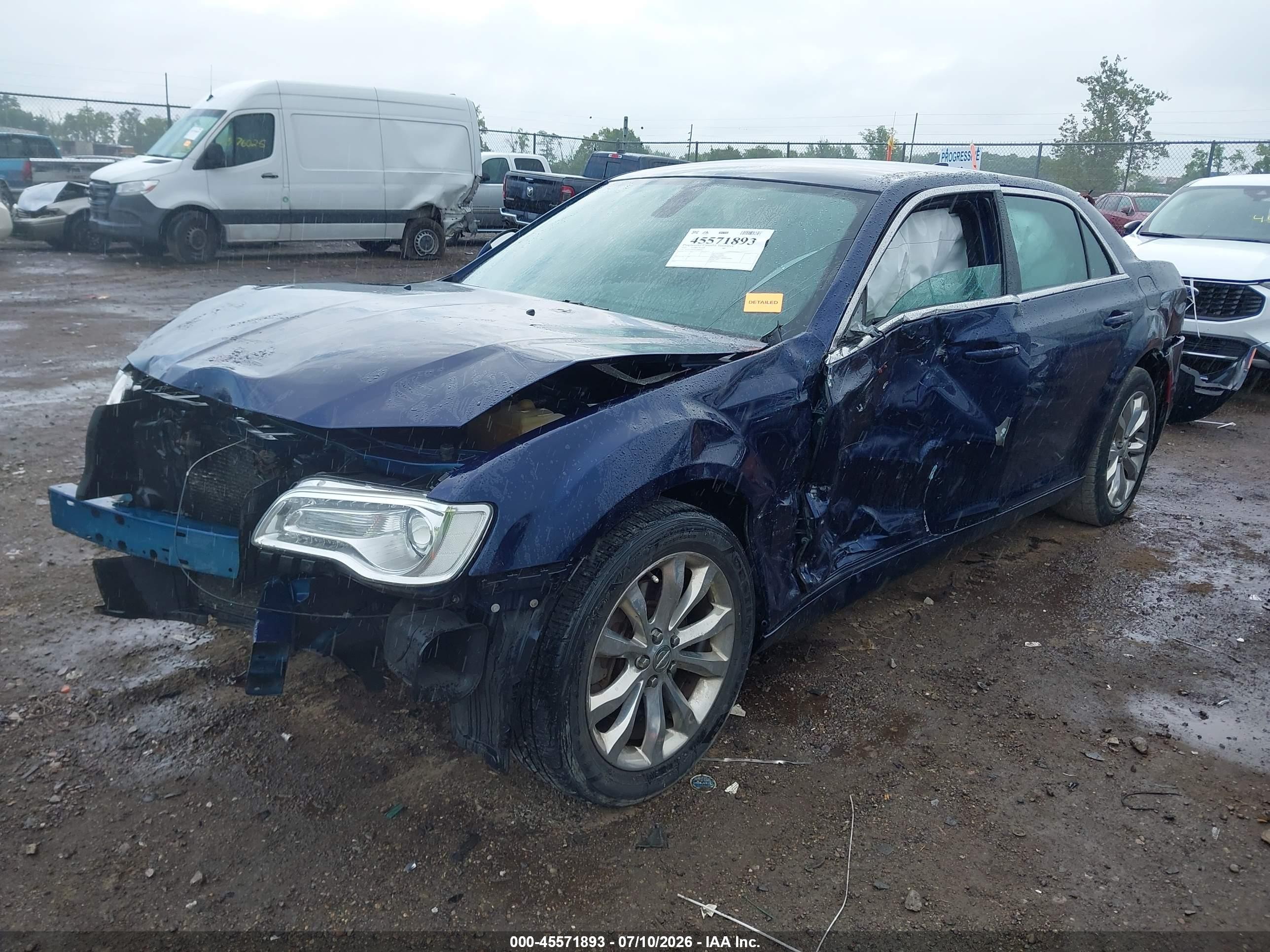 2015 Chrysler 300 Limited Dark Blue vin: 2C3CCARG9FH808561