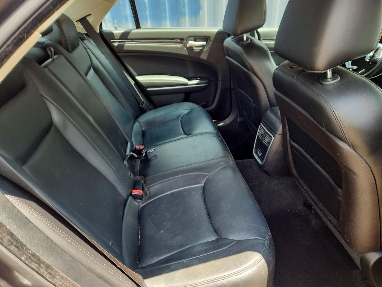 2015 Chrysler 300 Limited Gray vin: 2C3CCARG9FH849451