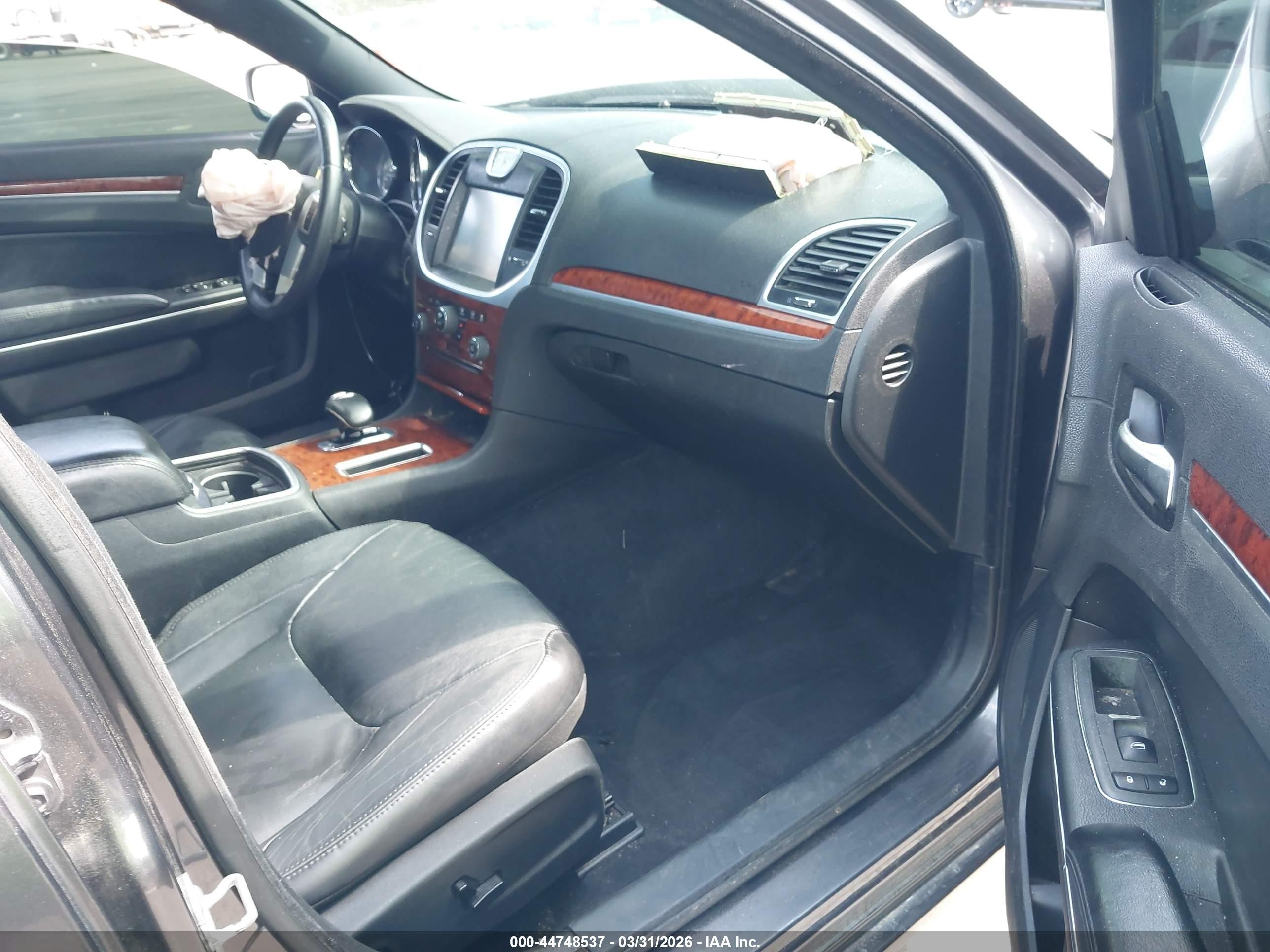 2013 Chrysler 300 Motown Gray vin: 2C3CCARGXDH633993